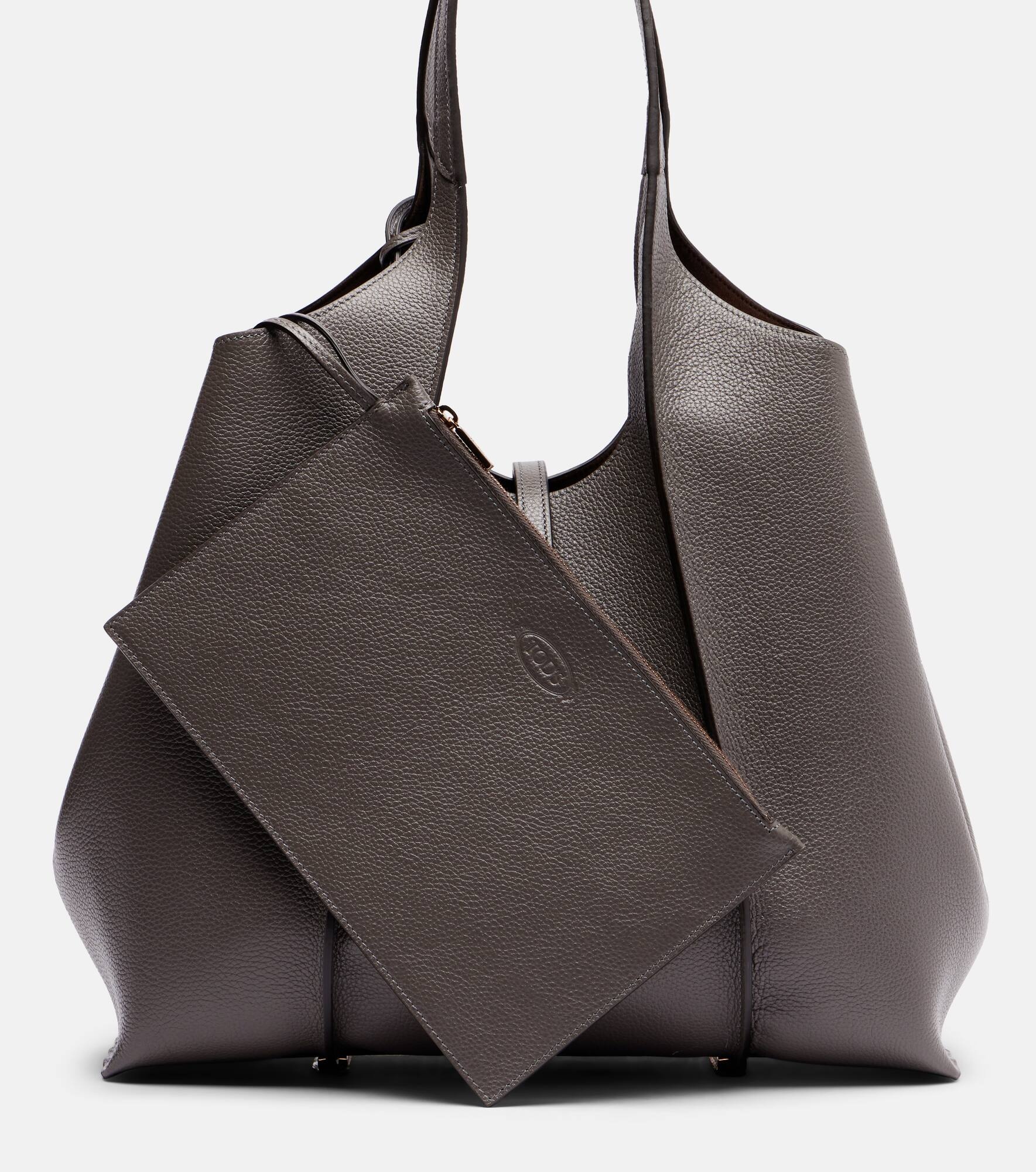 T Timeless Medium leather tote bag - 6
