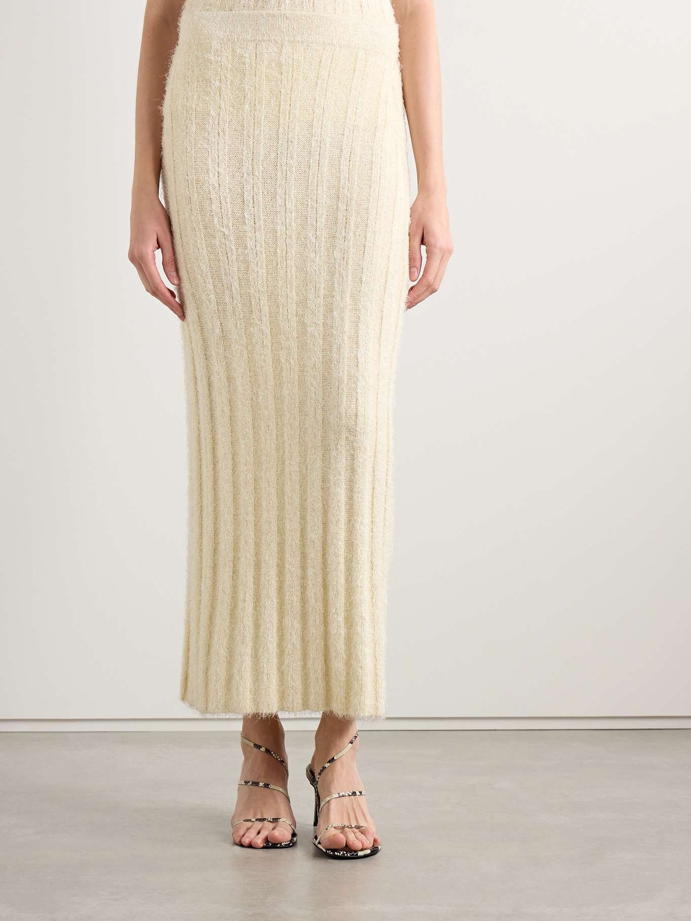 Claire ribbed brushed silk and cashmere-blend midi skirt Cream - 3