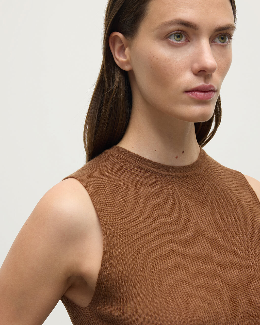 Sleeveless Camel Tank Top - 5