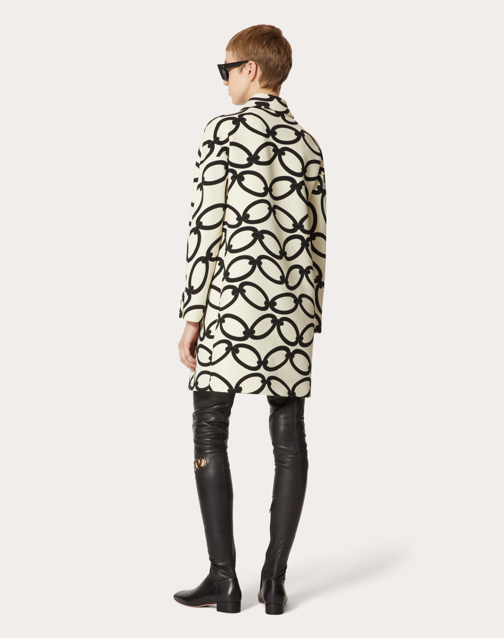 VALENTINO CHAIN 1967 DOUBLE CREPE COUTURE COAT - 4