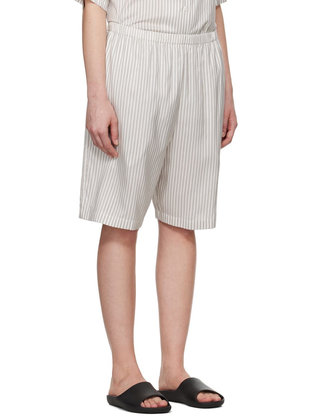 White Zinnia Shorts - 2
