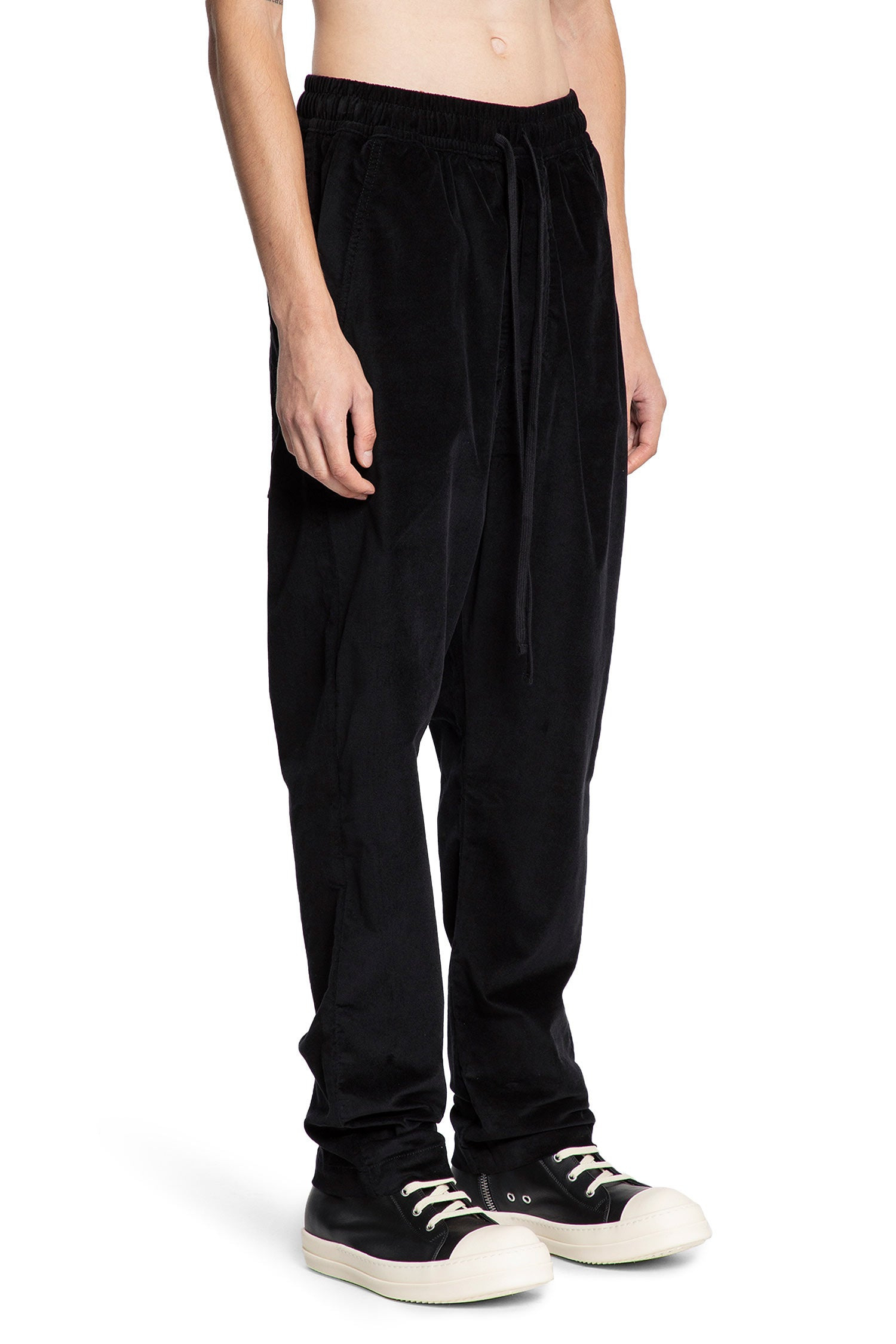 Velvet-Sweatpants - 2