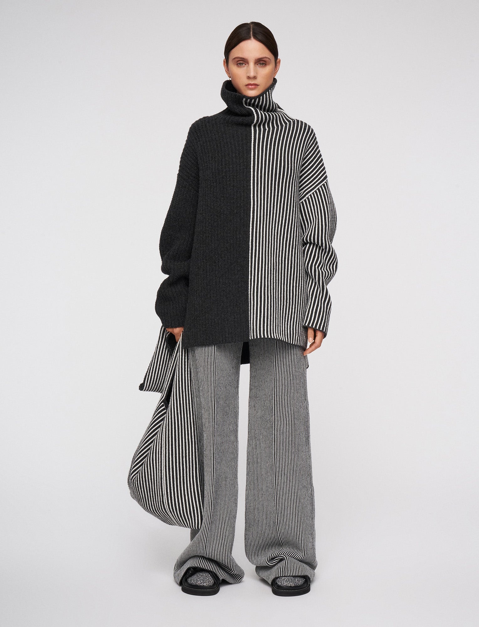 Graphic Cardigan Stitch High Neck Jumper - 2