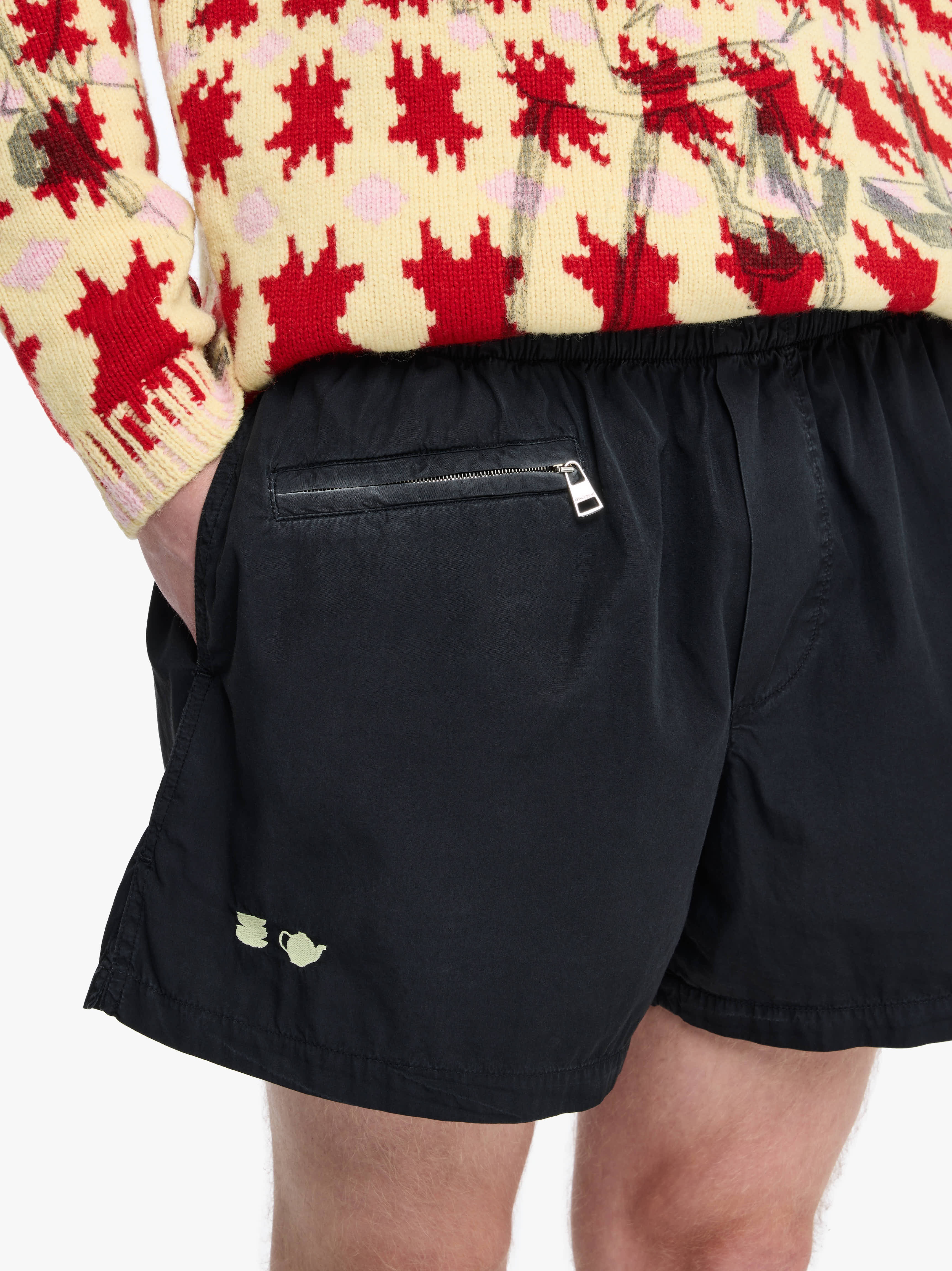 CONTRAST EMBROIDERY SHORTS - 5
