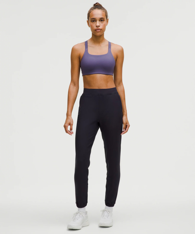 Ultralu Square-Neck Workout Bra *Medium Support, B/C Cup 3