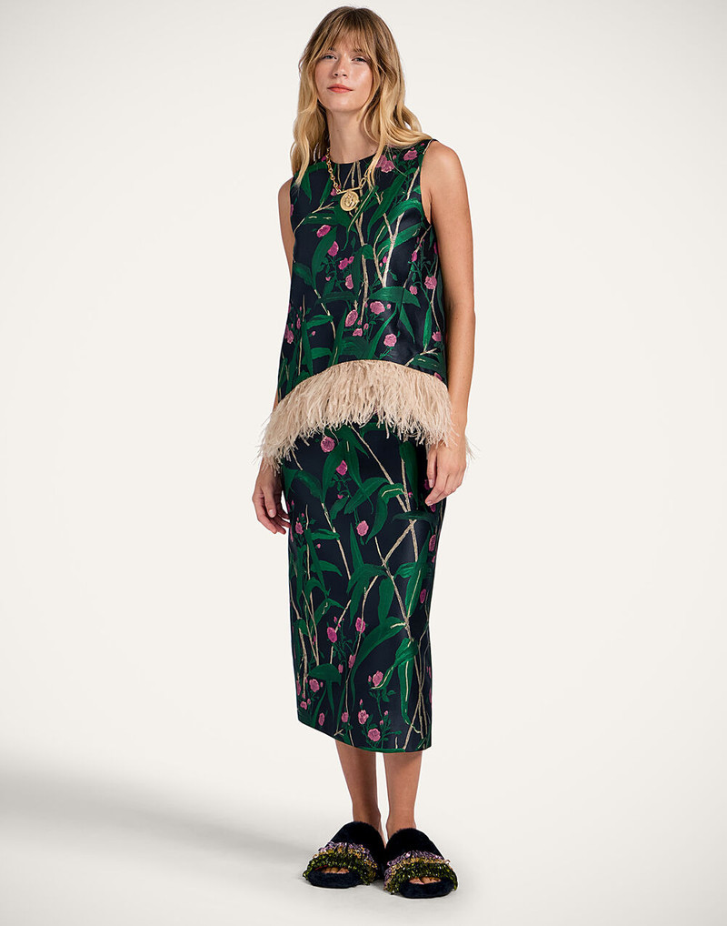 La DoubleJ Pencil Skirt outlook