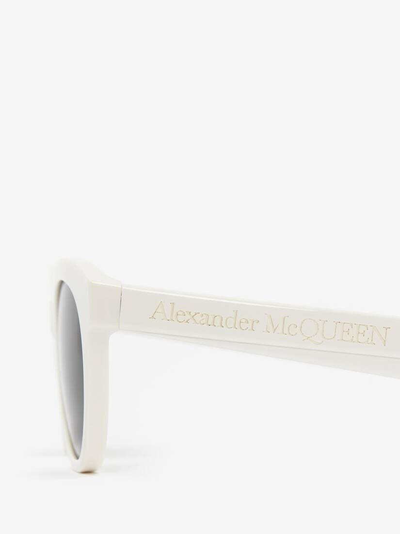 McQueen Angled Pantos Sunglasses in Elfenbeinfarben - 4