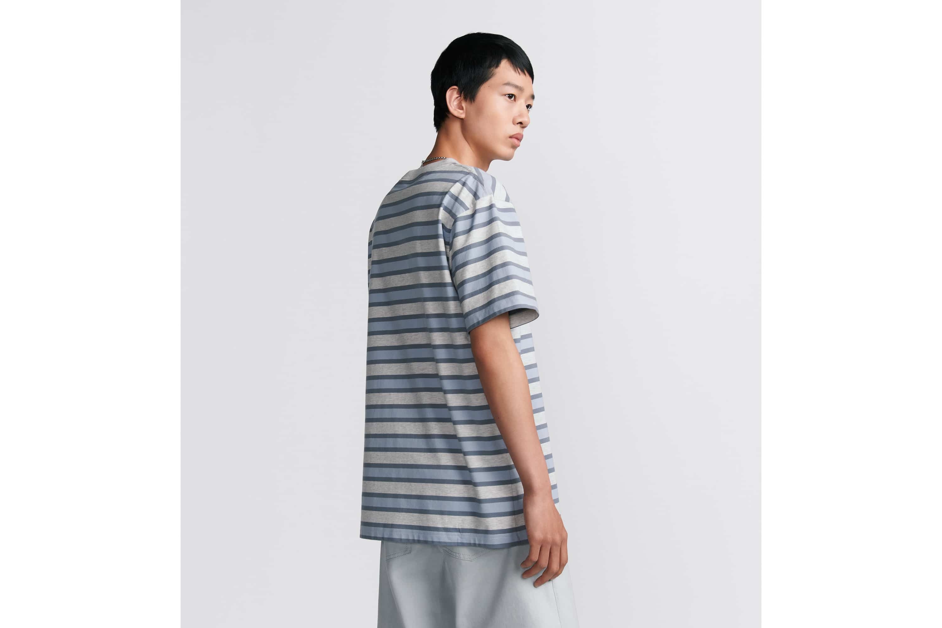 Relaxed-Fit T-Shirt - 4