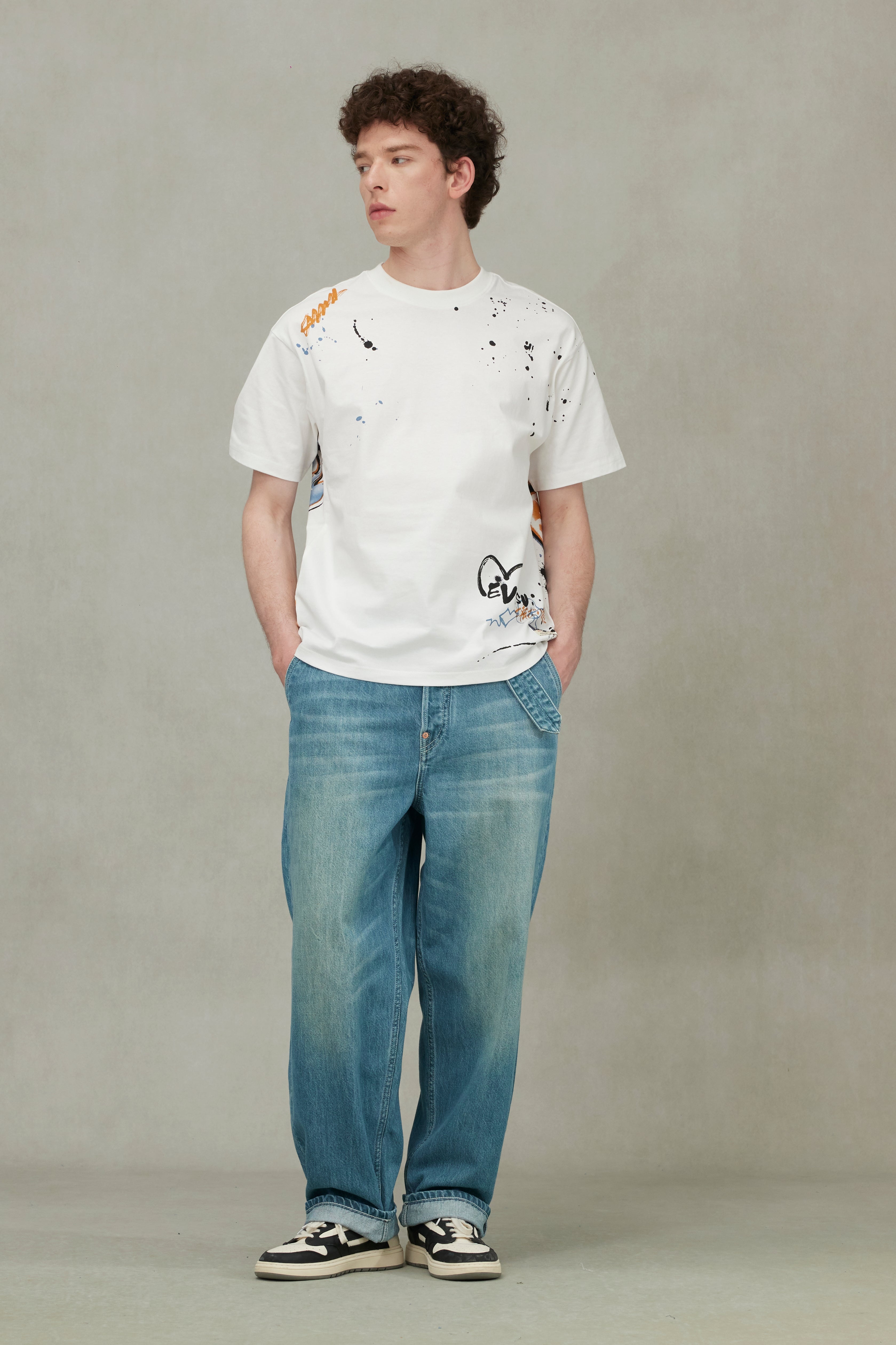 Graffiti Print Relax Fit T-Shirt - 3