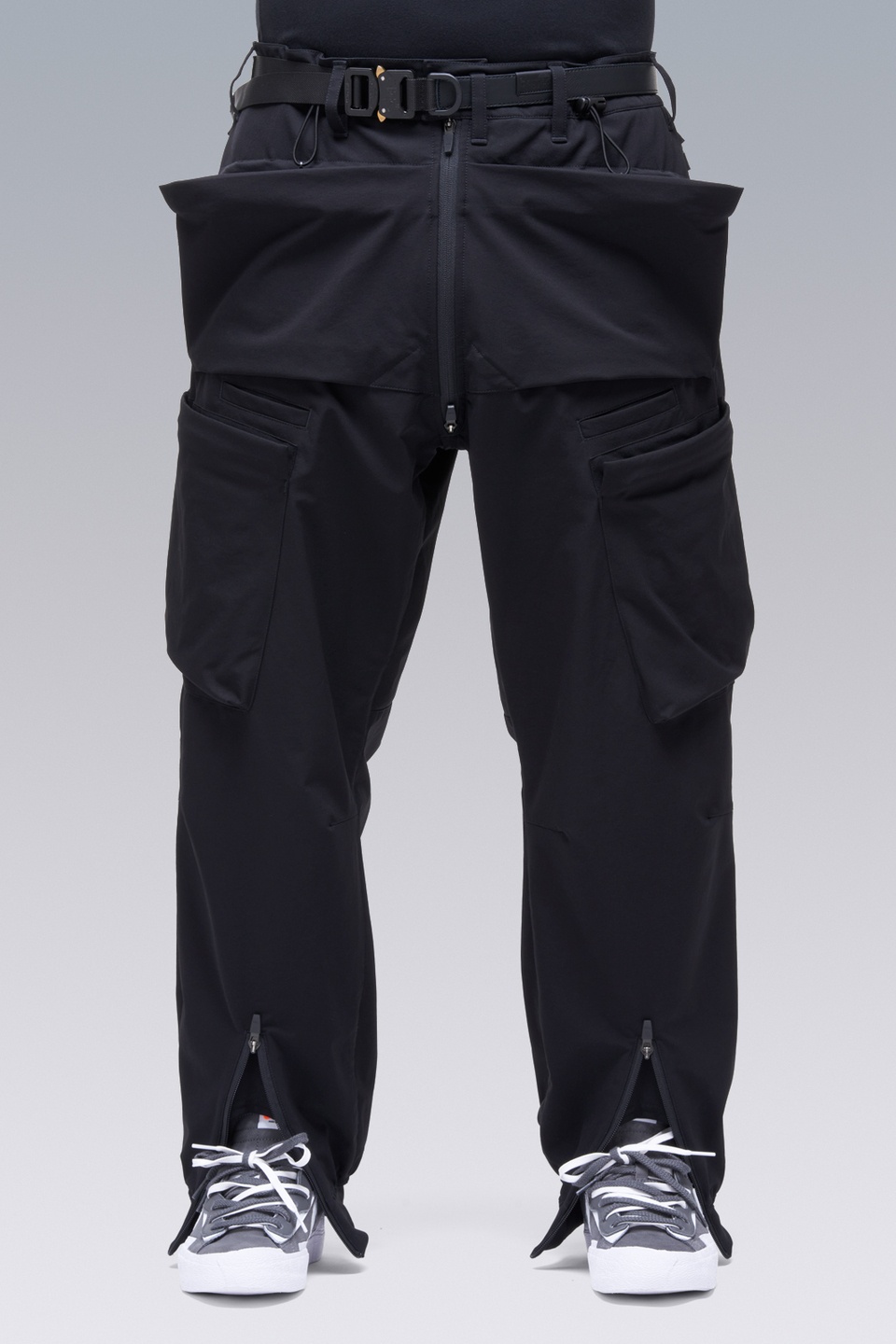 P38-DS schoeller® Dryskin™ Cargo Pant Black - 21