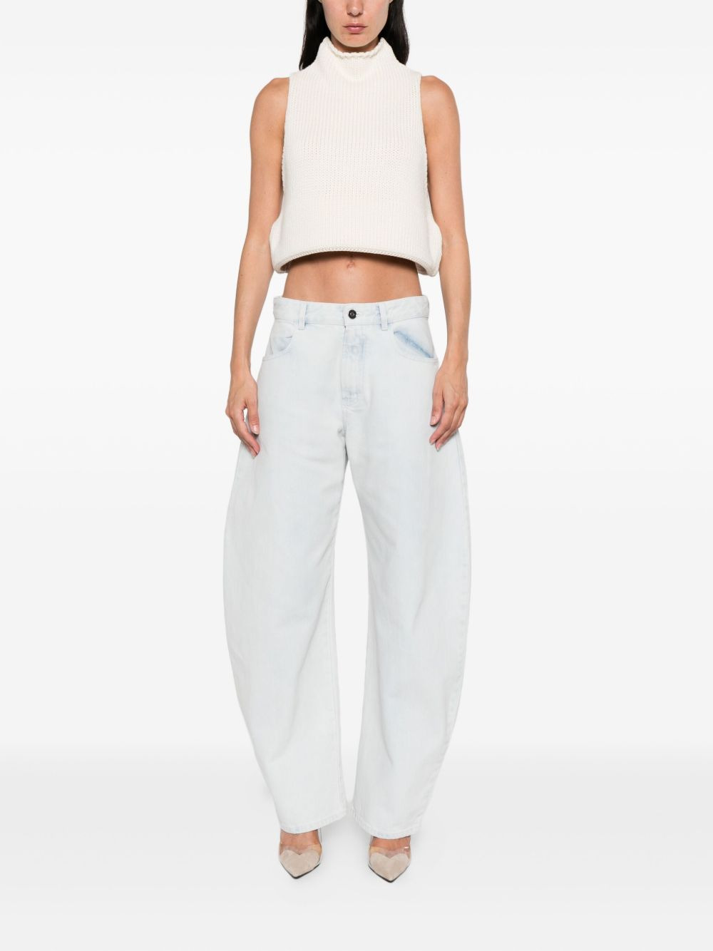 low-rise jeans - 2