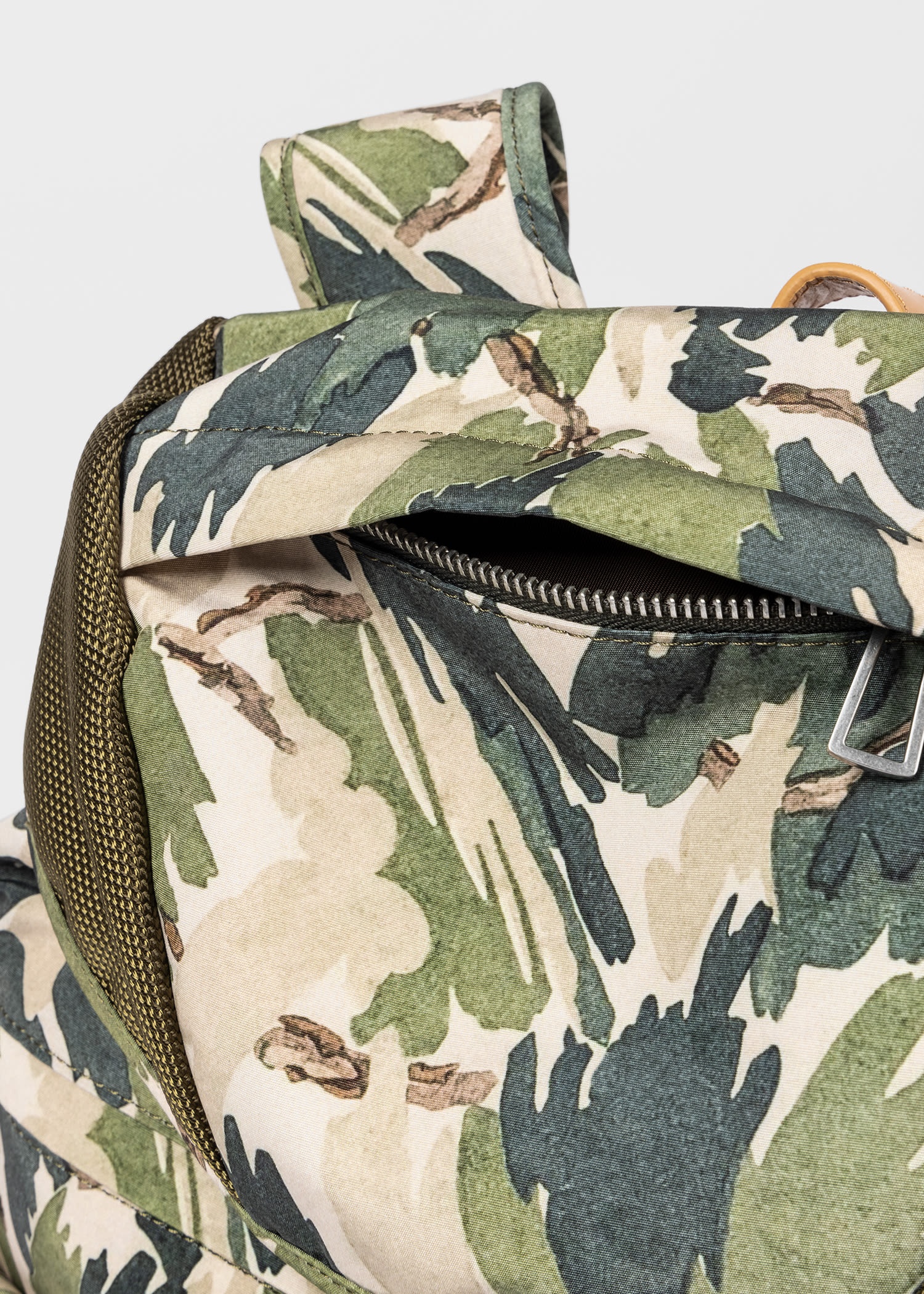 'Leaf Camo' Print Backpack - 4