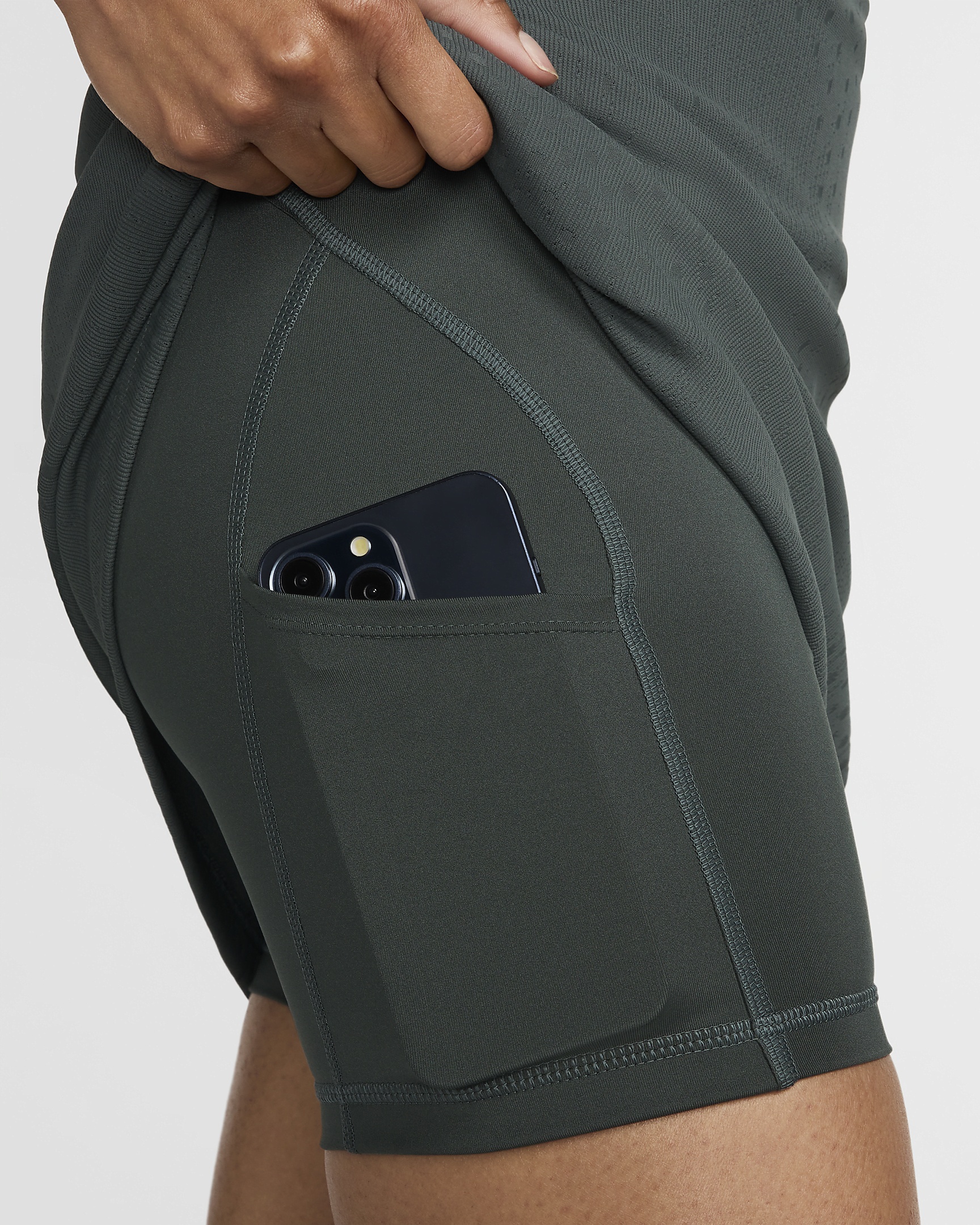 Nike Tour Women's Dri-FIT ADV Golf Skirt - 6