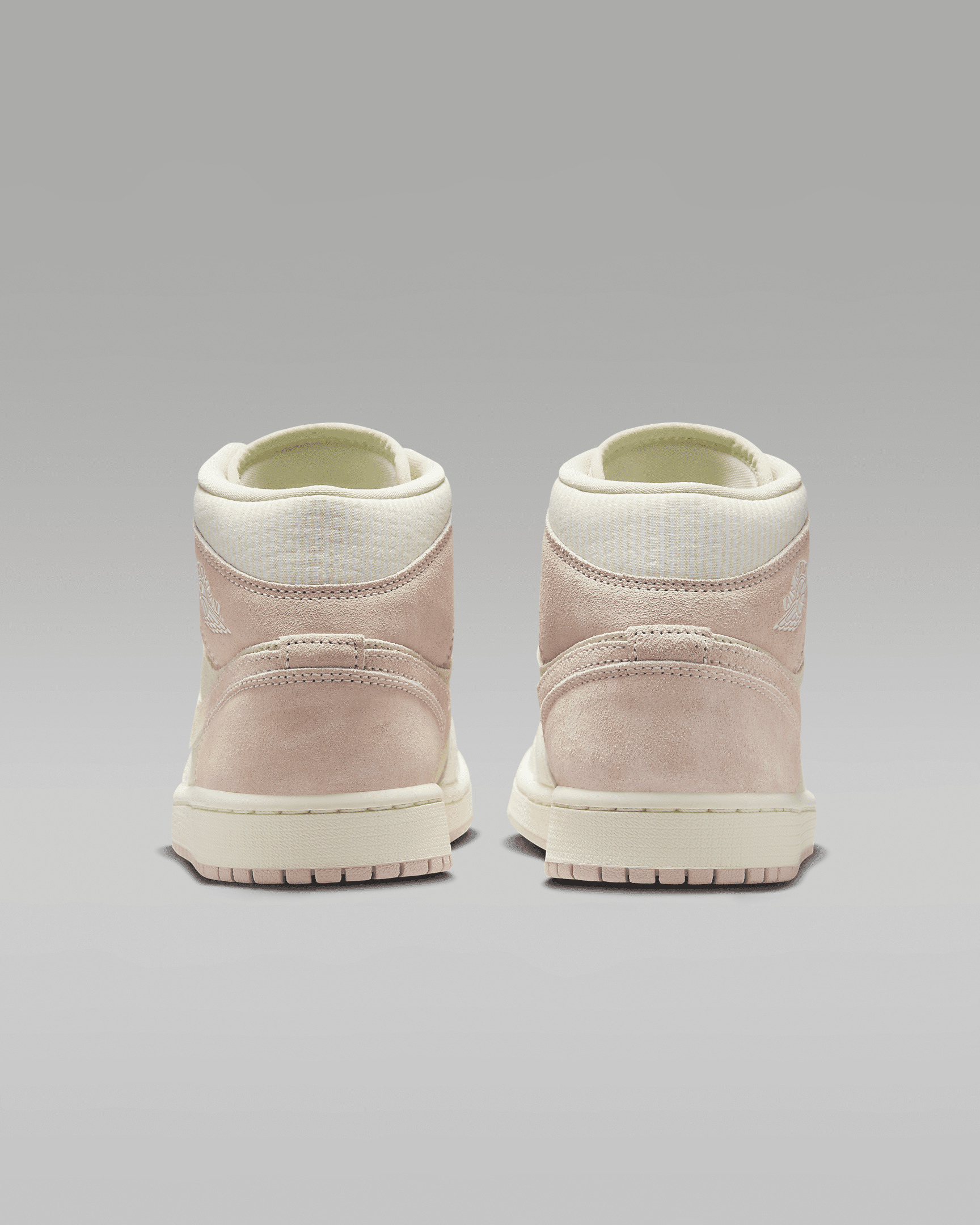 Air Jordan 1 Mid SE Women's Shoes - 6