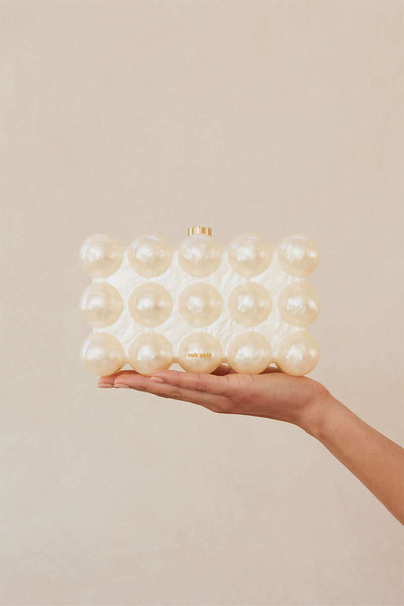 THE BUBBLE CLUTCH 3