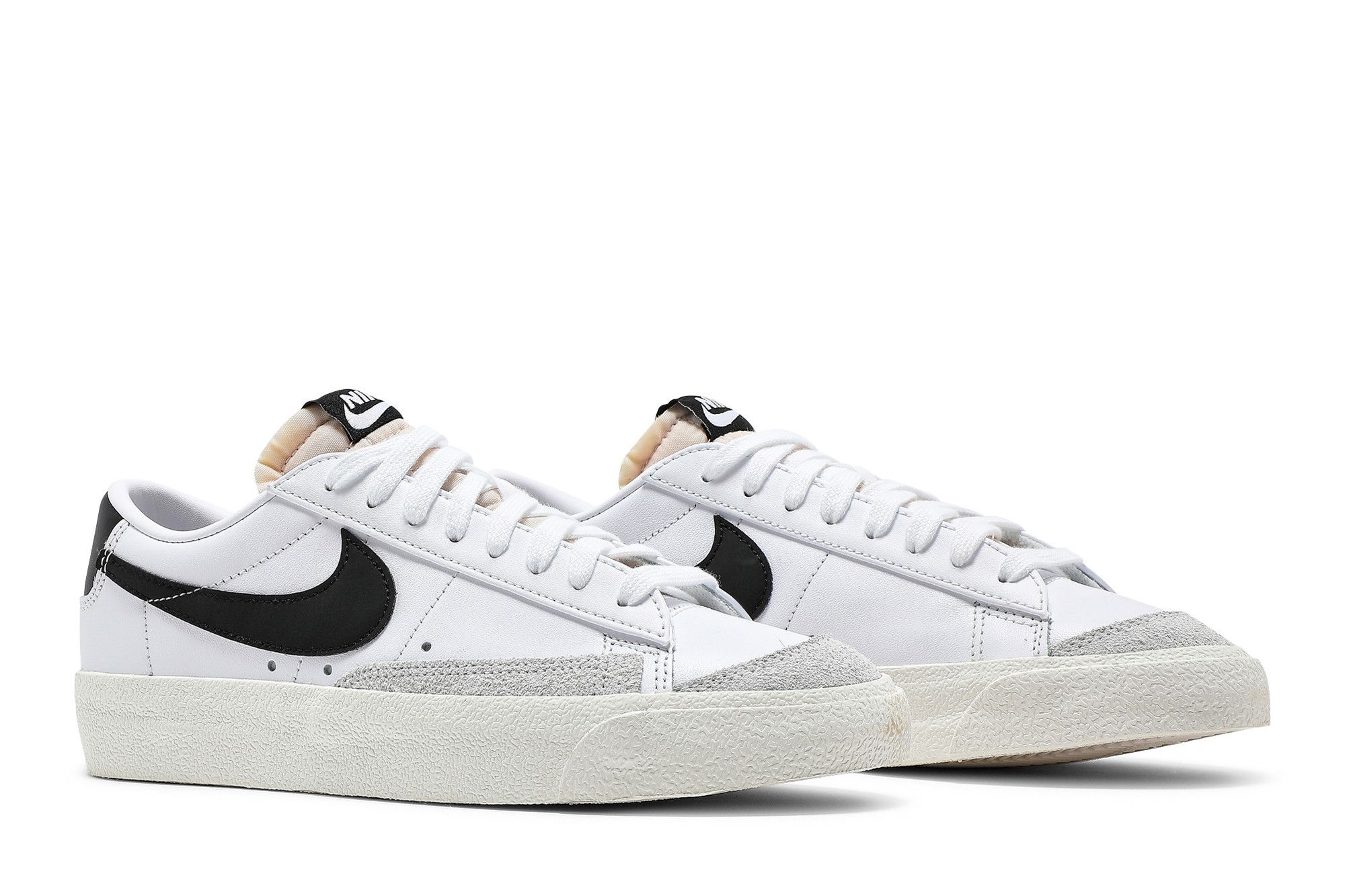 Wmns Blazer Low '77 'White Black' - 8