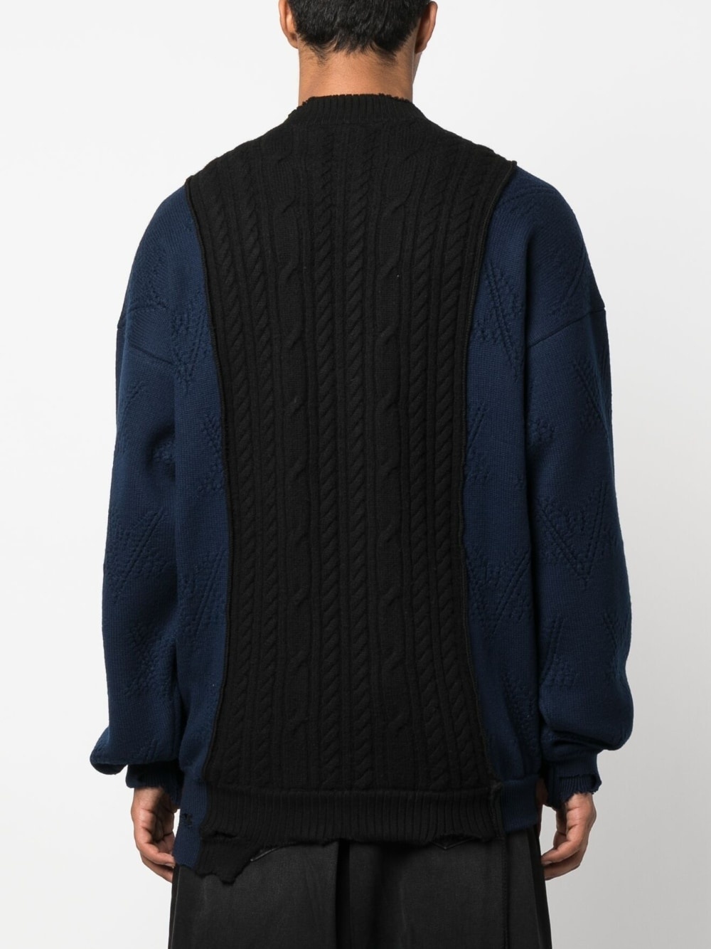 distressed-effect merino jumper - 4