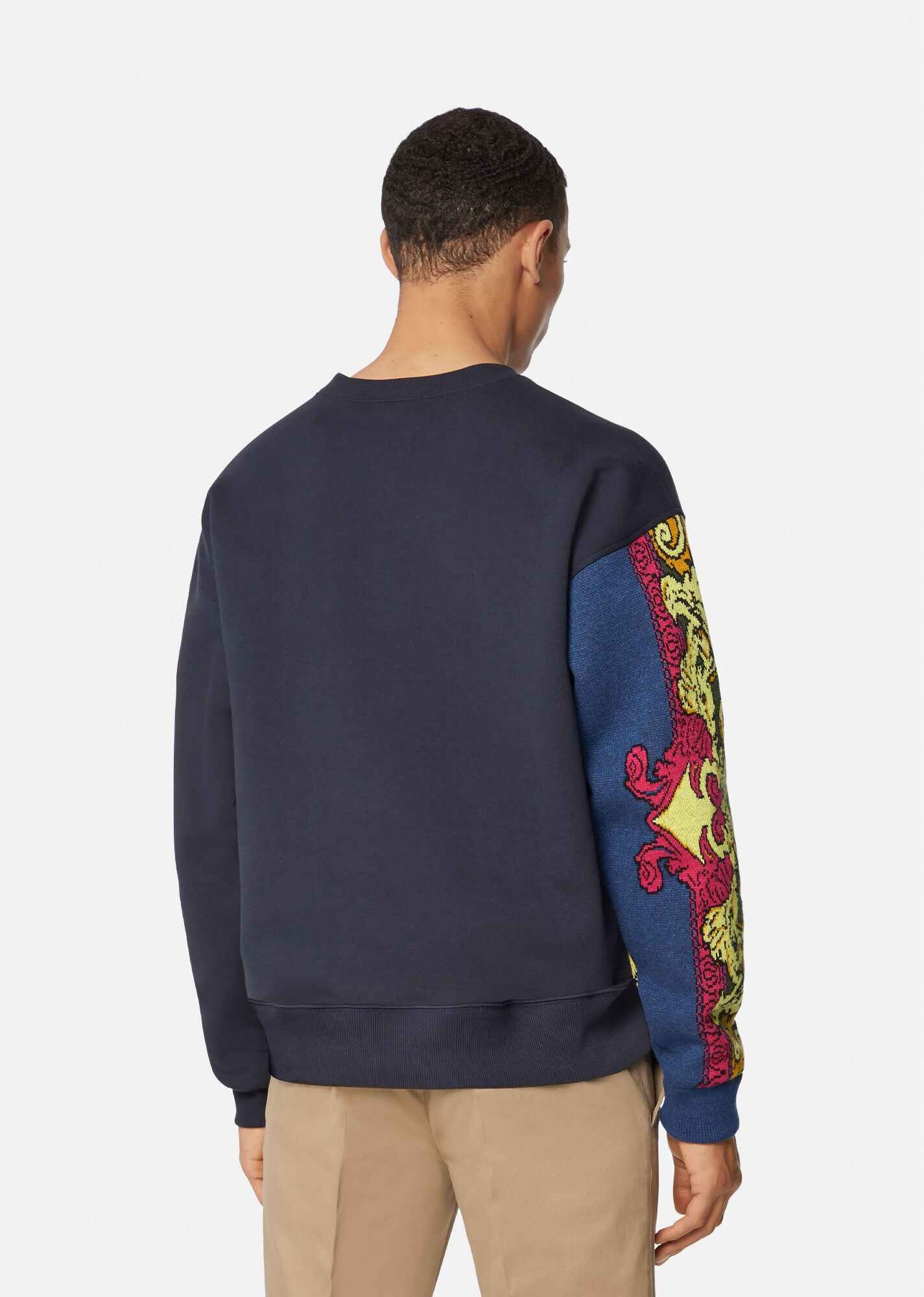 GV Signature Embroidered Sweatshirt - 3