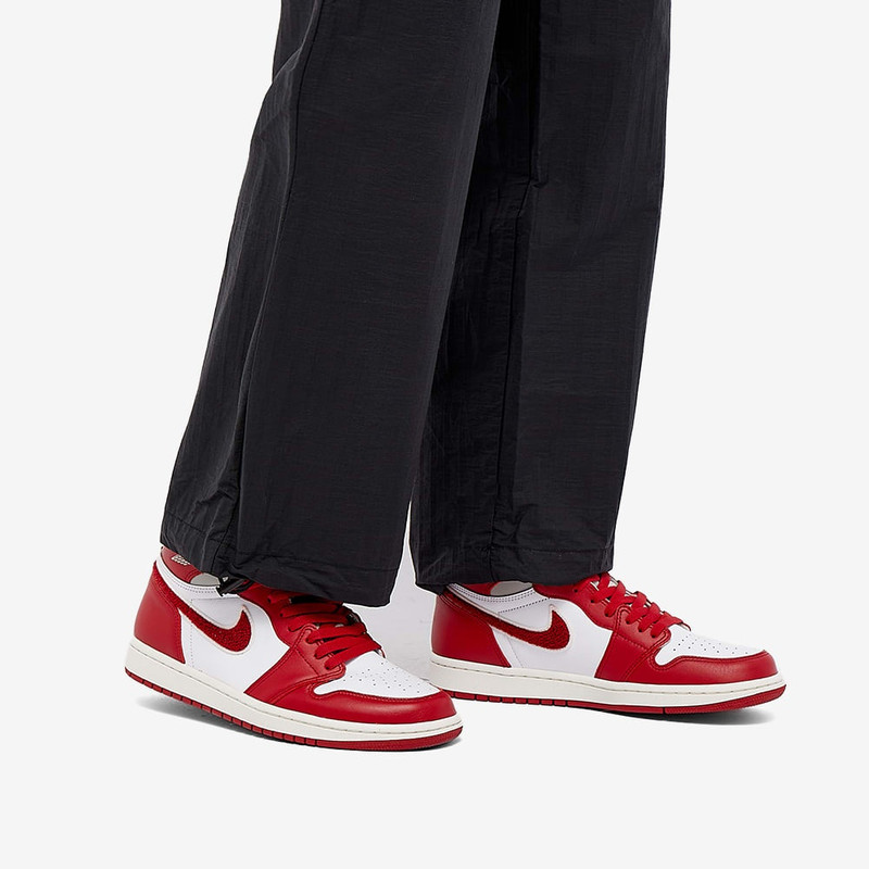 Jordan Air Jordan 1 Retro High OG W outlook