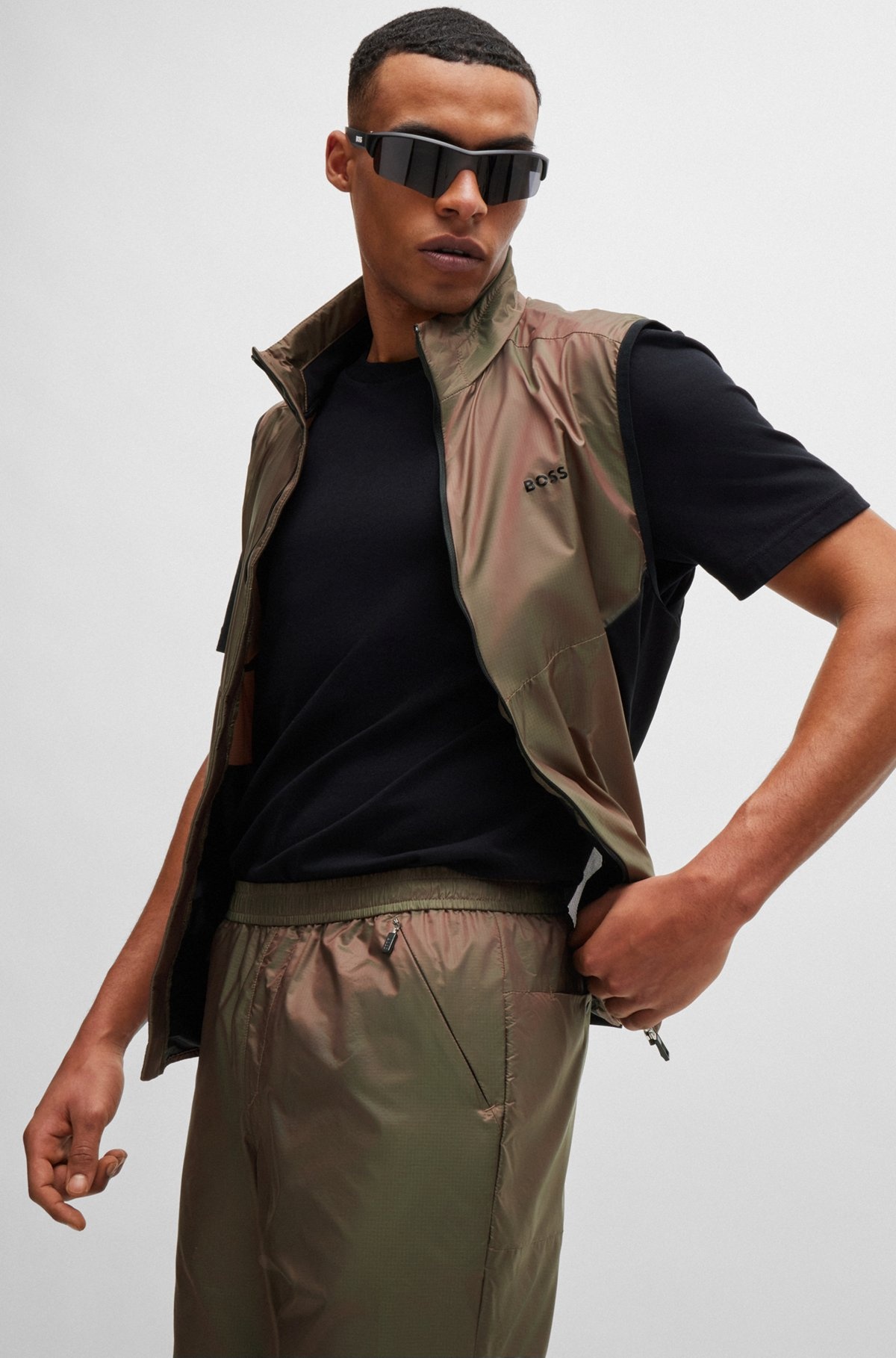 SLIM-FIT SHORTS IN IRIDESCENT RIPSTOP WITH INNER SHORTS - 5