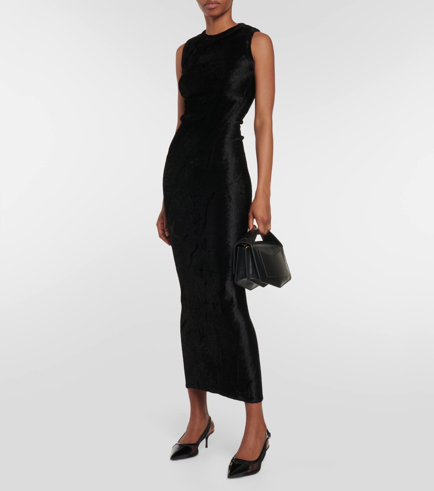 Hooded asymmetric gown - 6