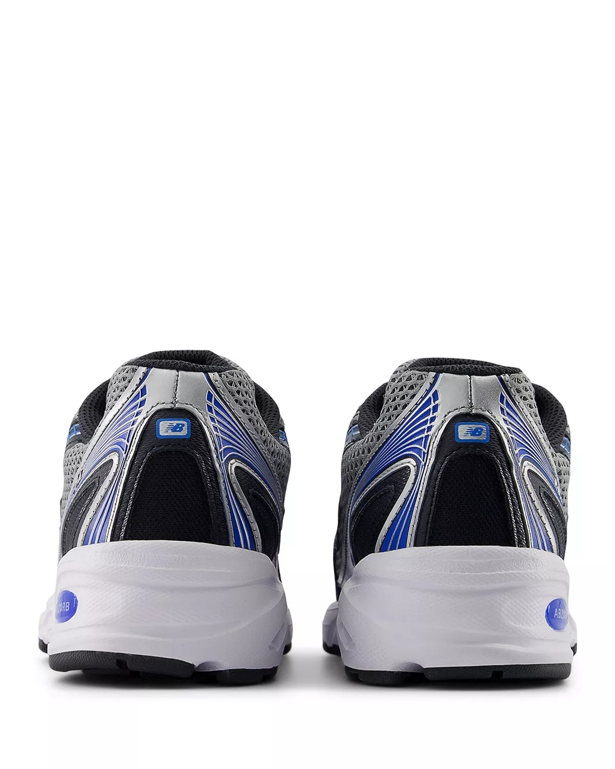 Men's 740V2 Running Sneaker - 3