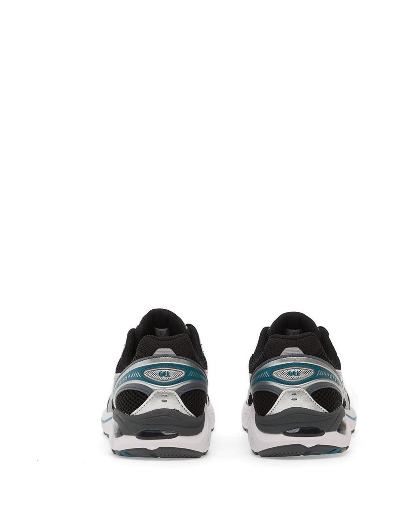GT-2160 panelled sneakers 3