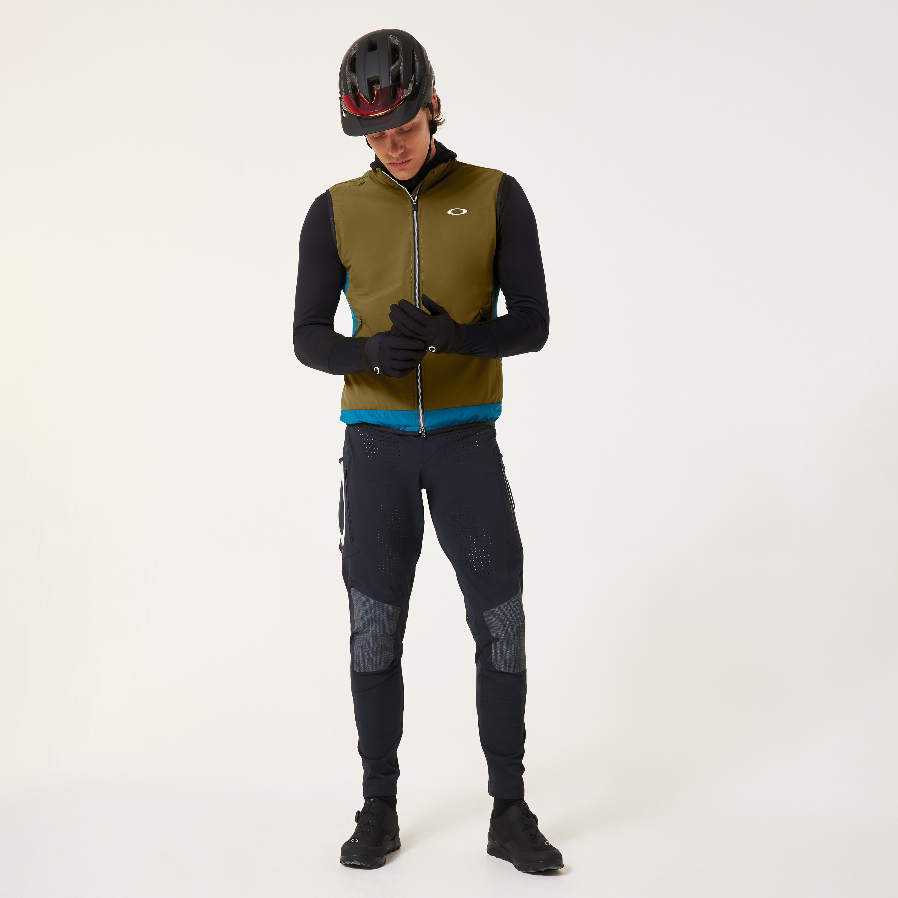 Elements Alpha Vest - 3