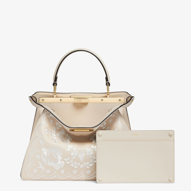 Peekaboo ISeeU Medium 3