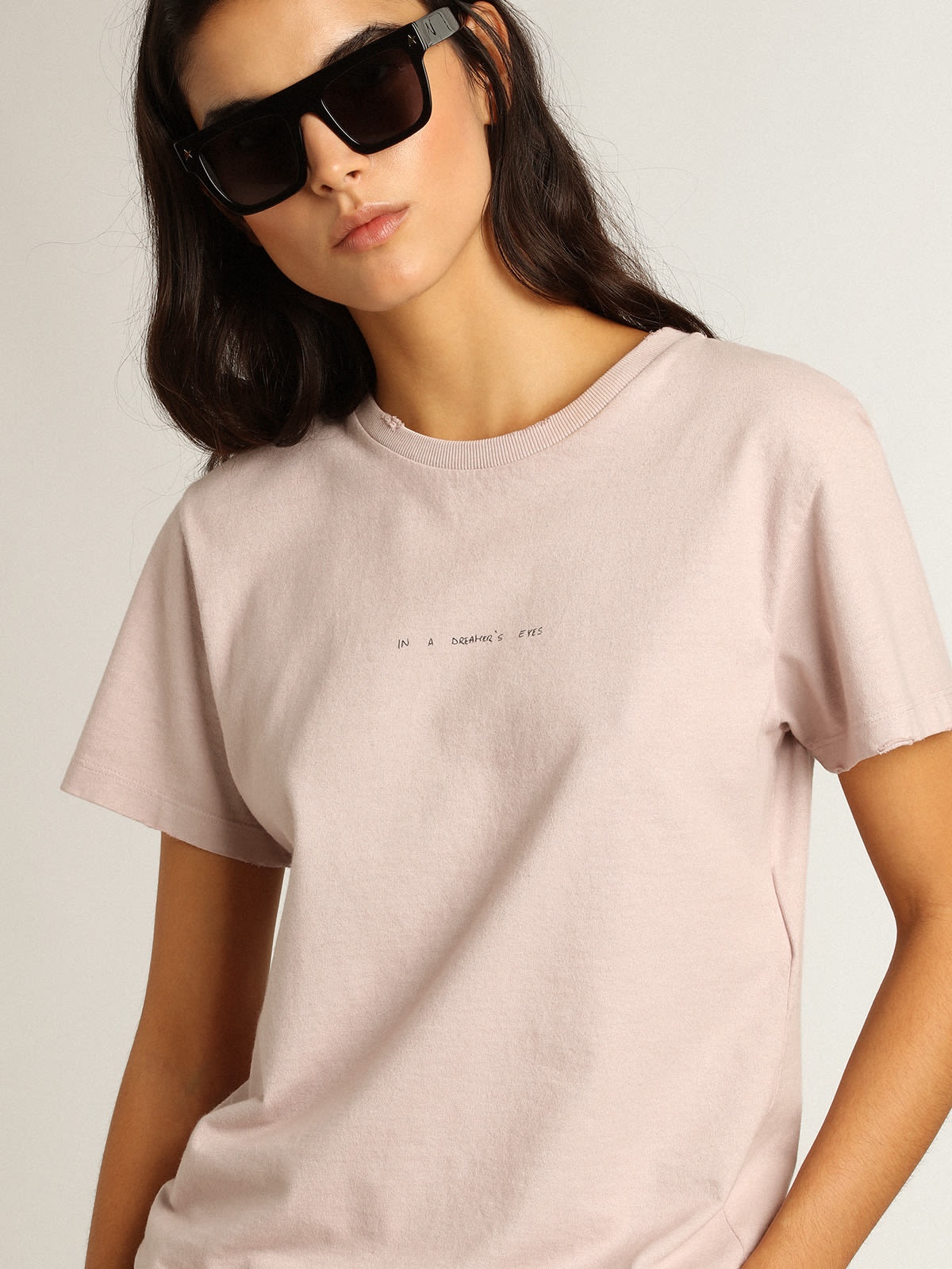 Pale pink T-shirt with lettering on the front - 2