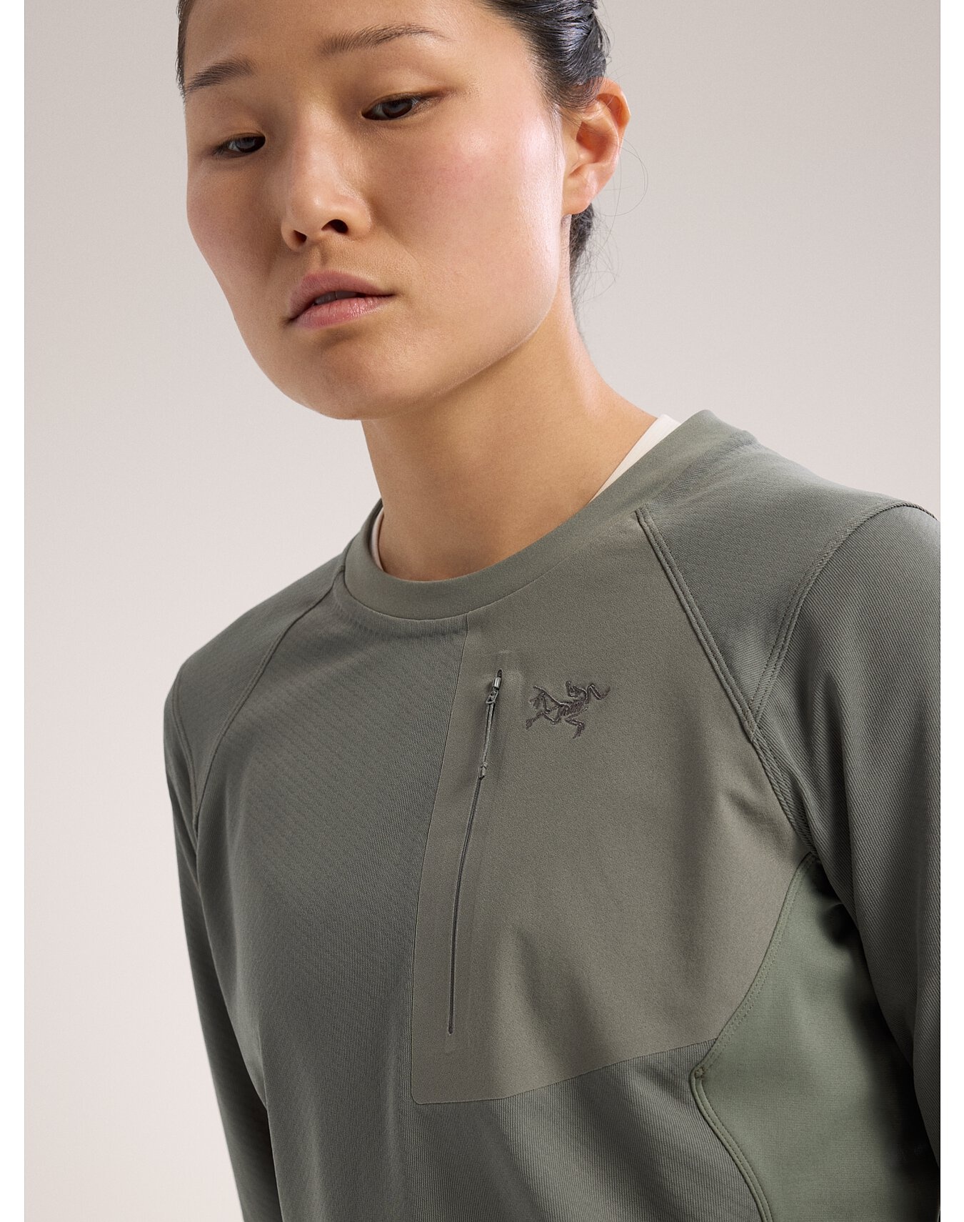 Delta Crew Neck Pullover - 3