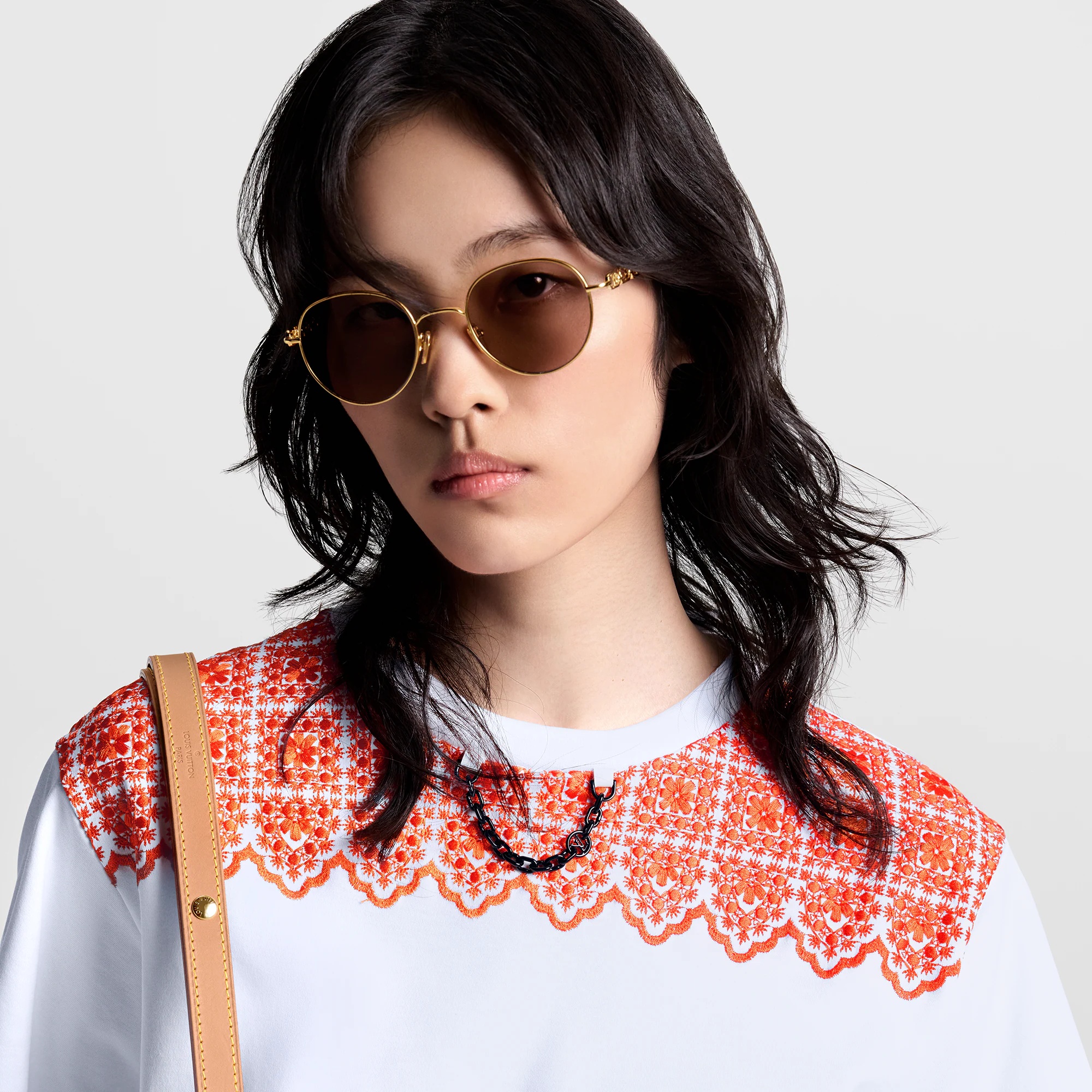 Floral Lace Embroidery T-Shirt - 2
