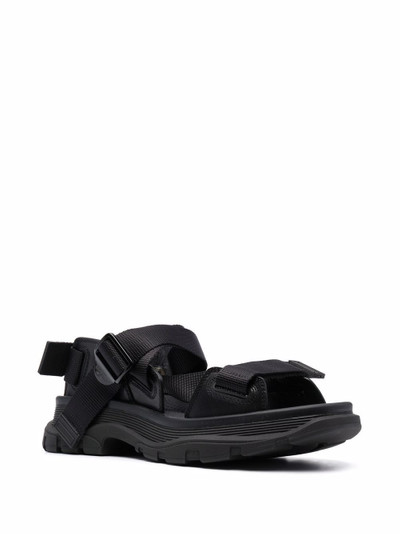 Alexander McQueen Tread flat sandals outlook