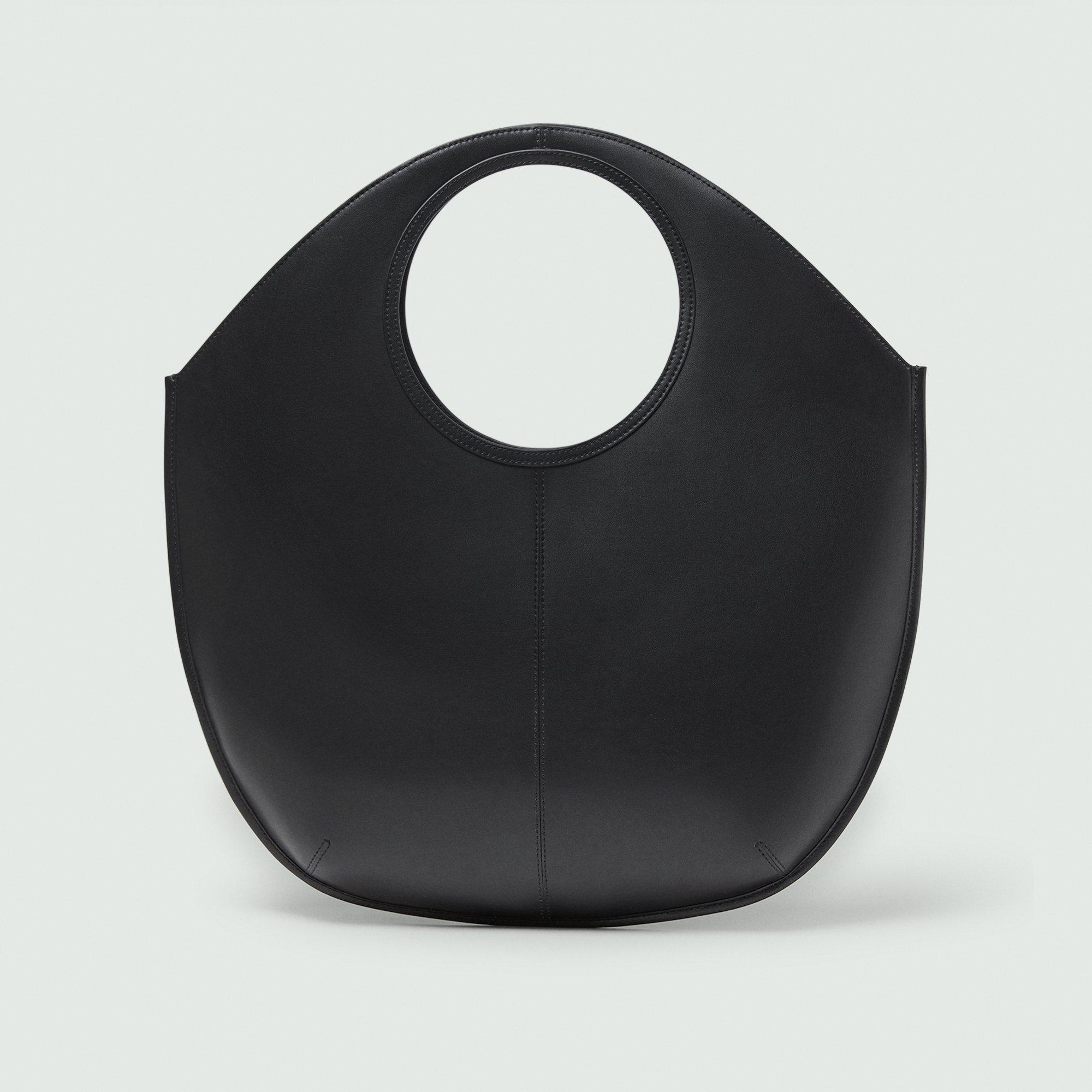 Circle Tote Bag in Leather - 4