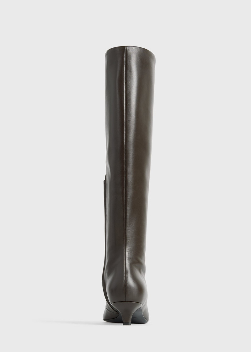 The Slim Knee-High Boot bark 5