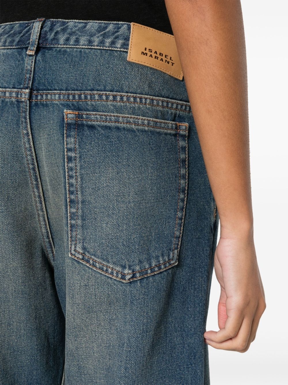 logo-patch tapered jeans - 5