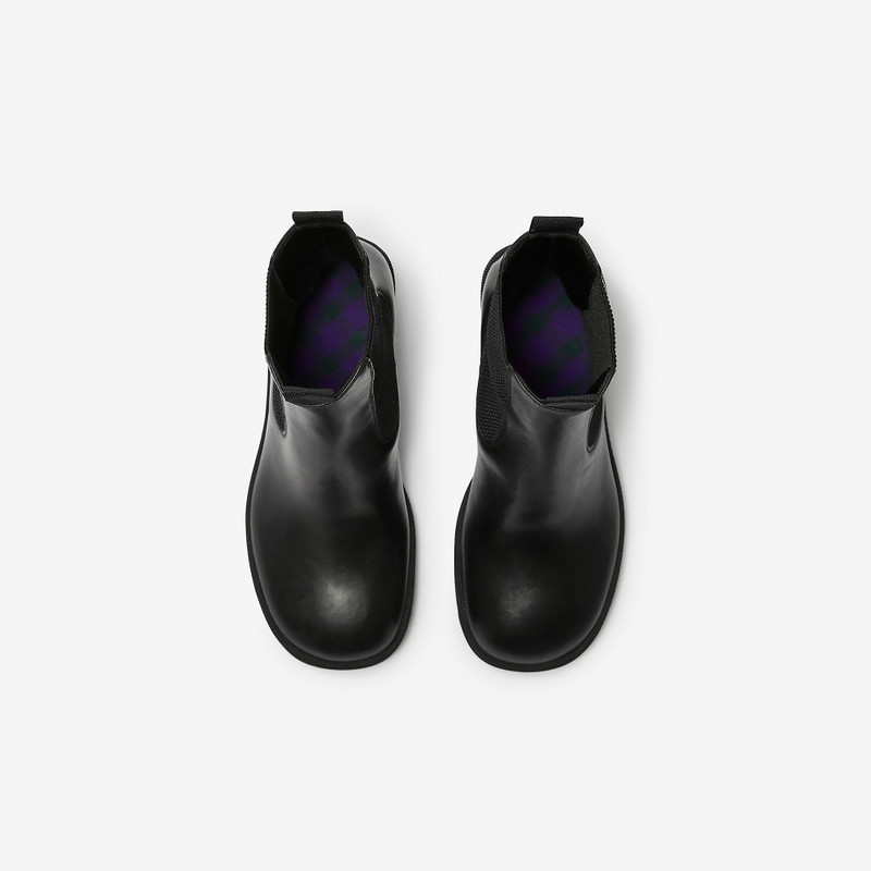 Leather Stride Chelsea Boots 5