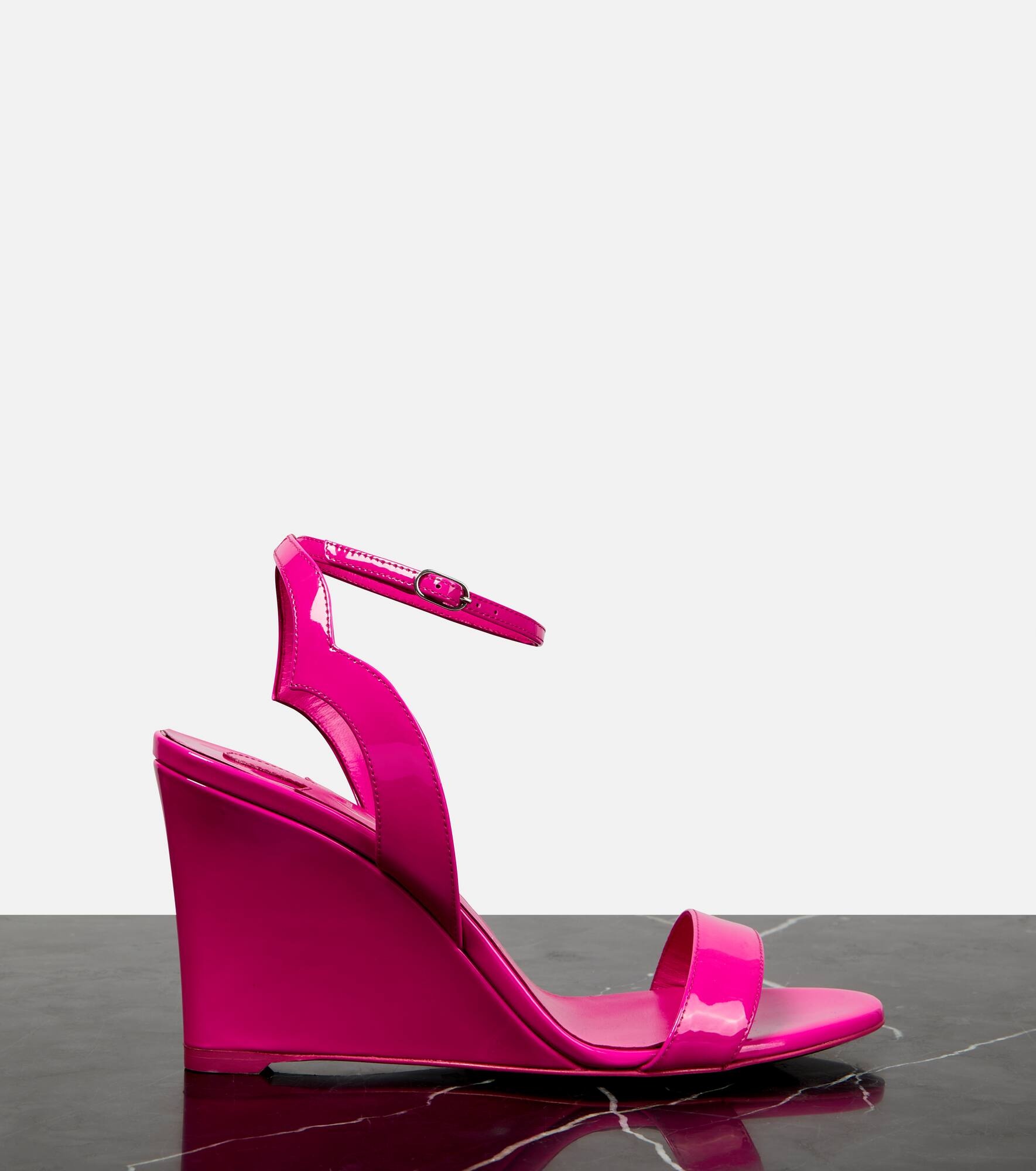 Patent leather wedge sandals - 6
