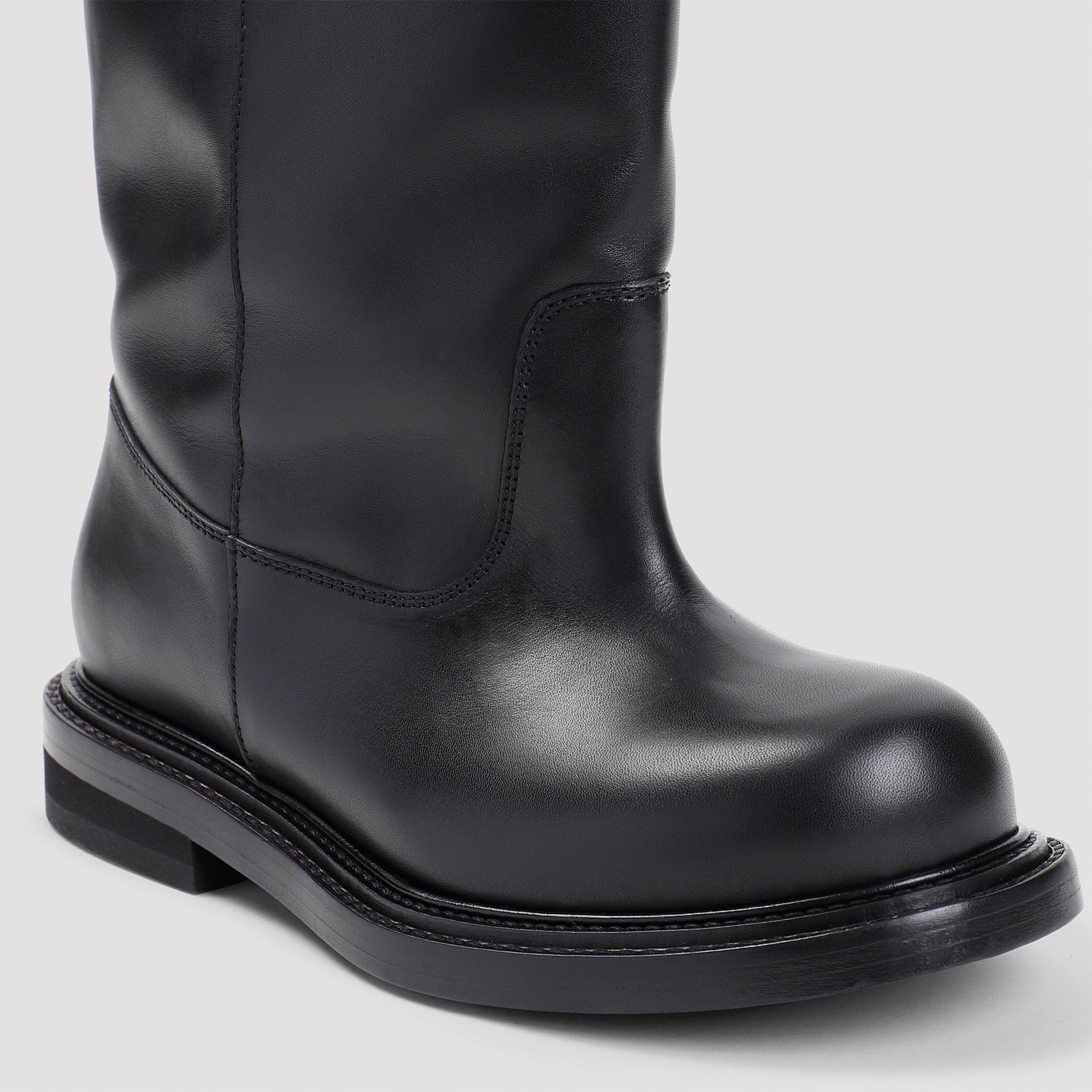 Moschino Boots Women - 4
