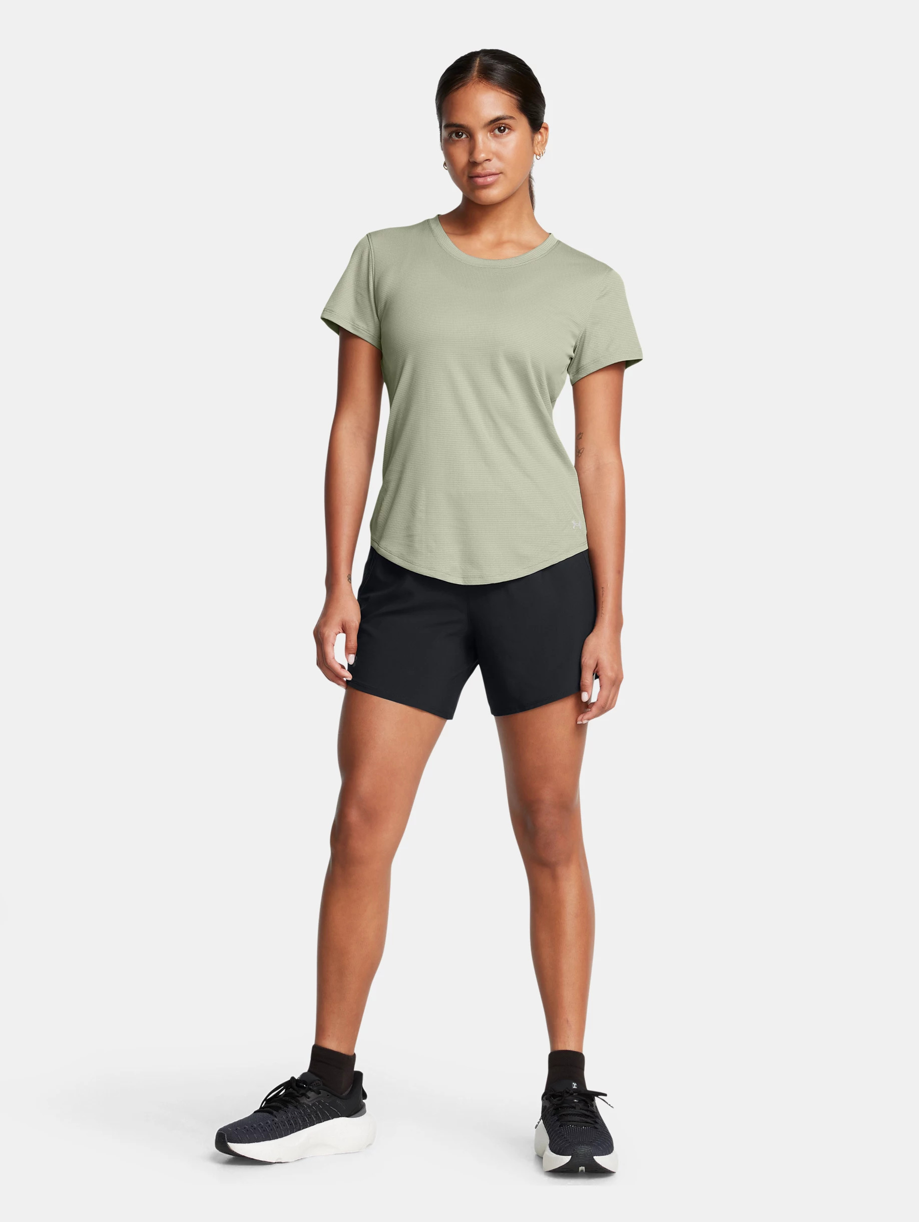 Women's UA Fly-By 5" Shorts - 5