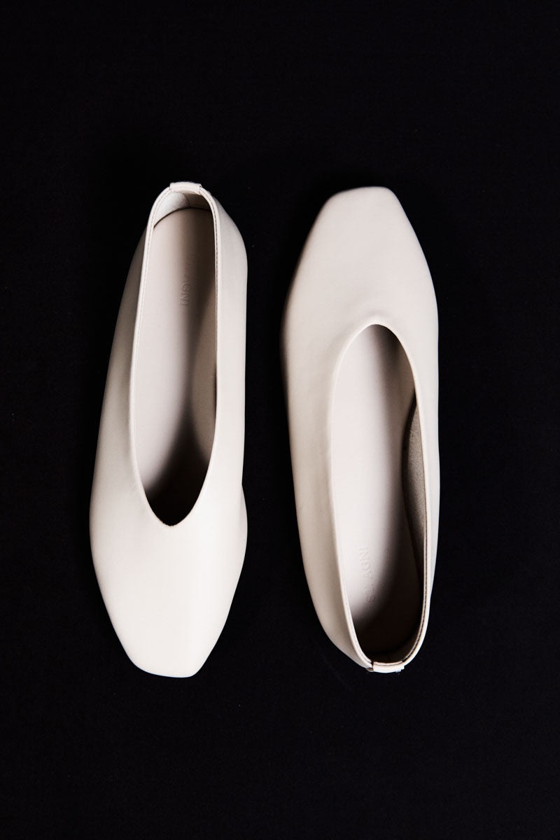 Soft Glove Ballet Flat - Creme - 3