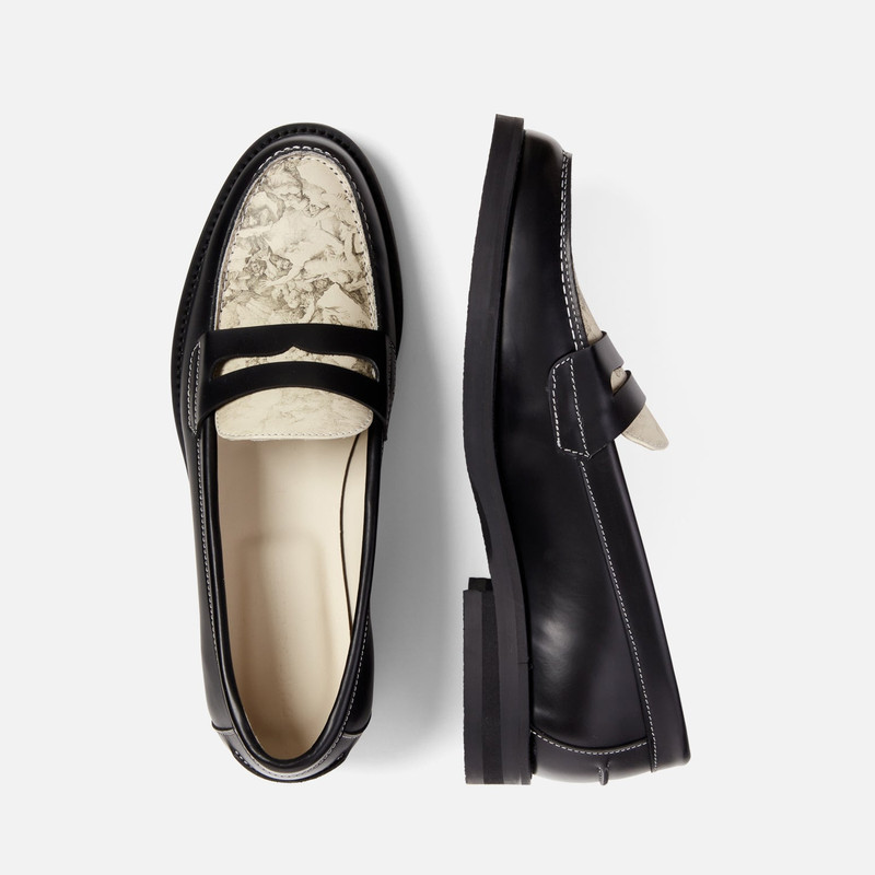 Wilde Fall of Giants Penny Loafer - Women's 4
