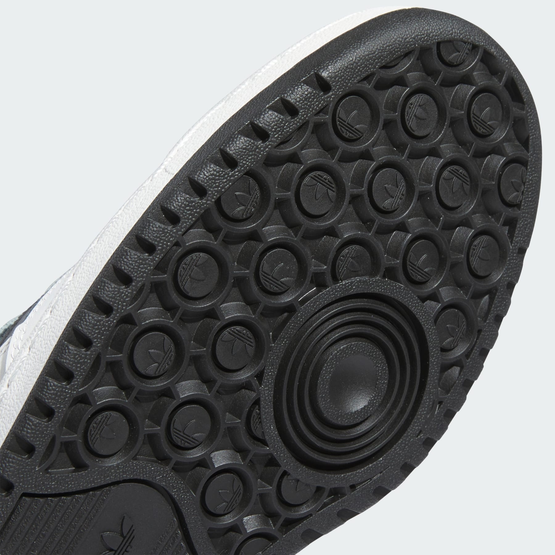 Forum Low CL Shoes - 9