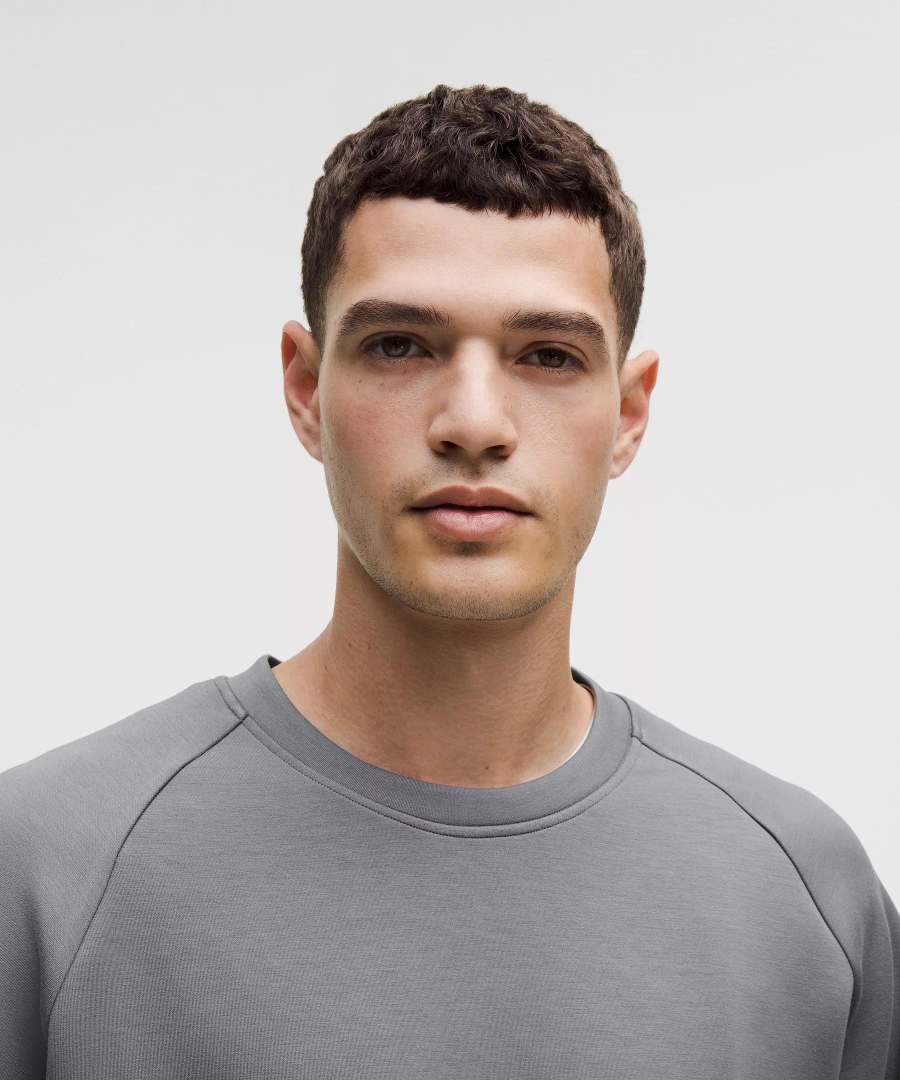 Smooth Spacer Classic-Fit Crew - 4