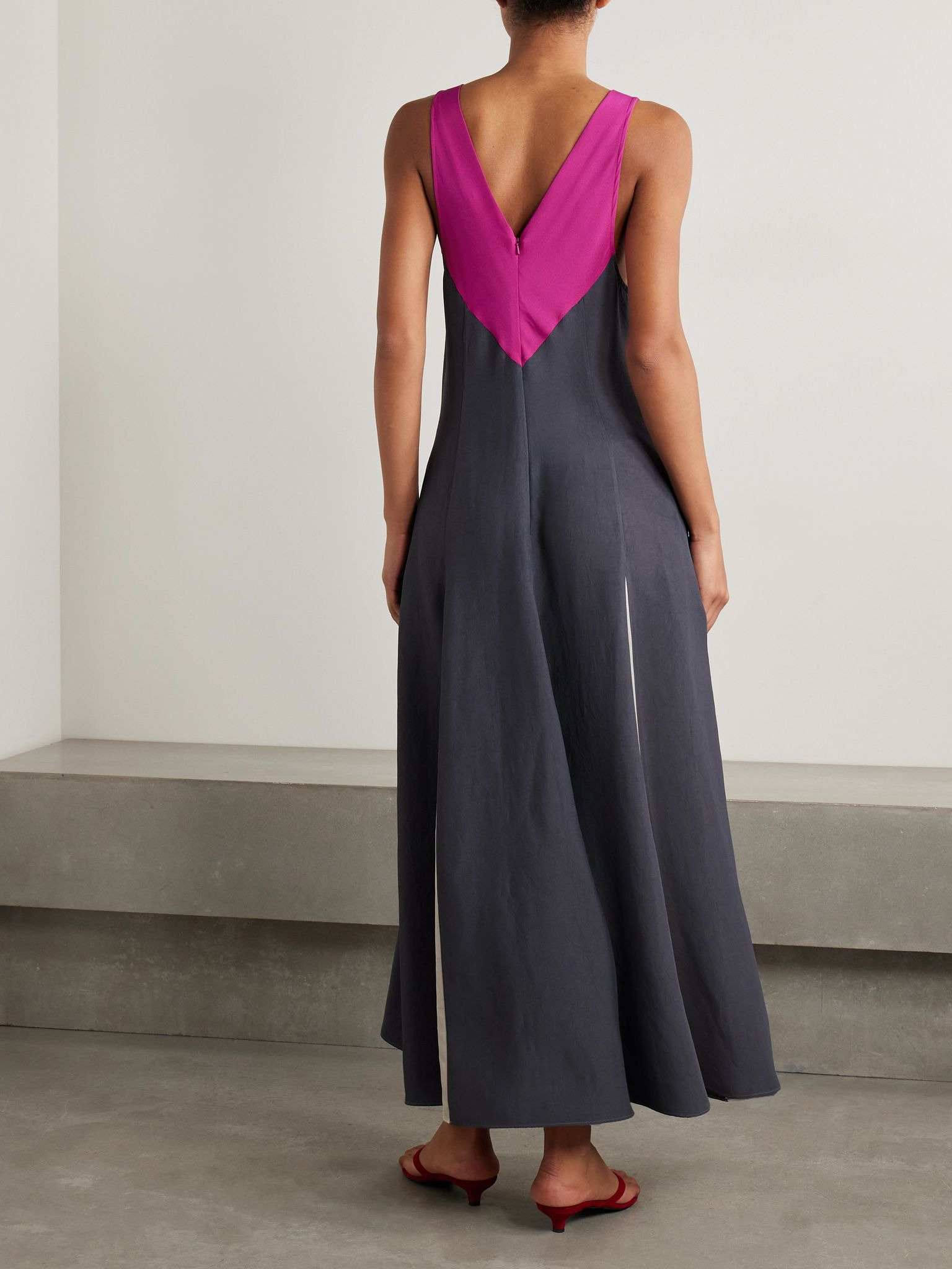 Paneled twill, crepe de chine and satin maxi dress Gray - 3