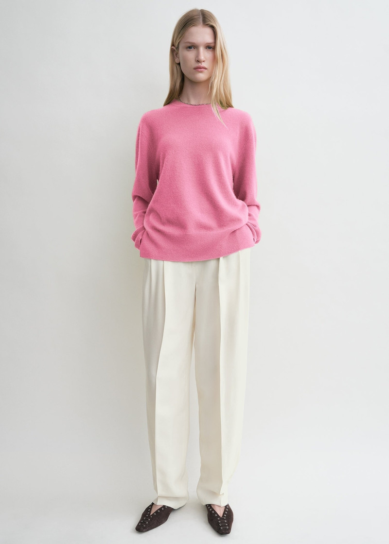 Totême Crew-neck cashmere knit hot pink outlook
