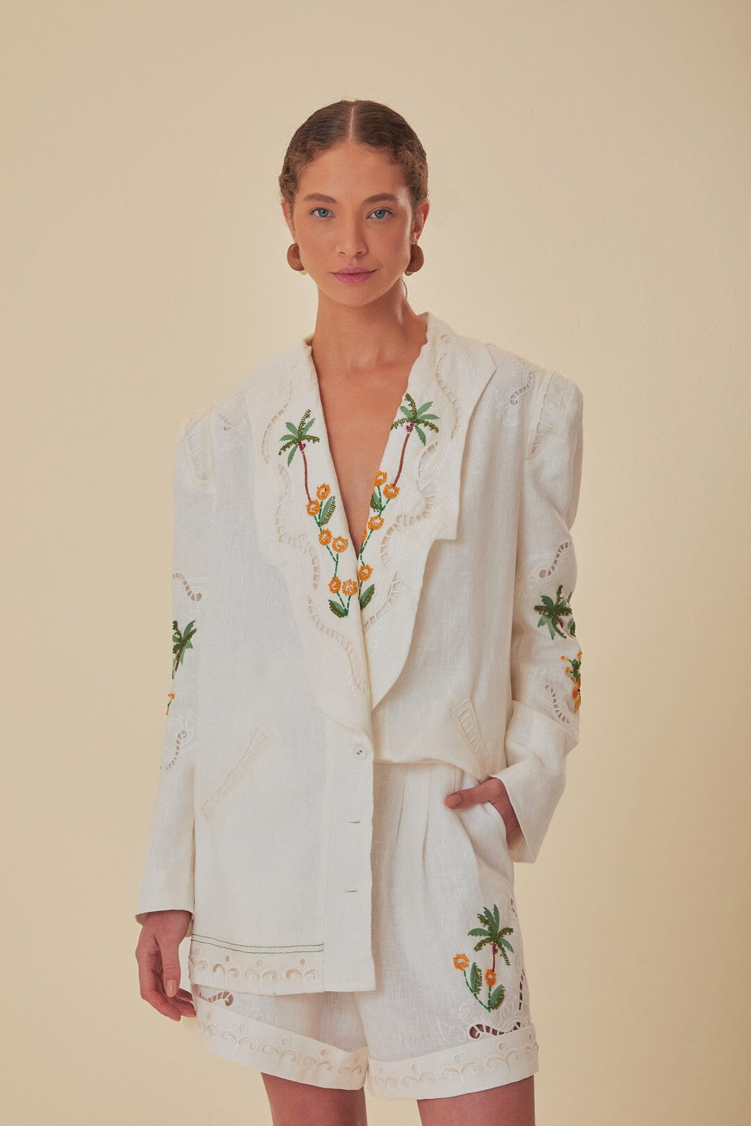 Off-White Coconut Tree Embroidered Richelieu Shorts - 2