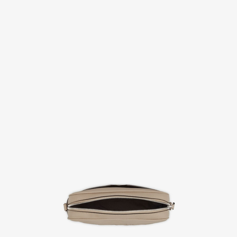 Fendi Roma 카메라 케이스 4