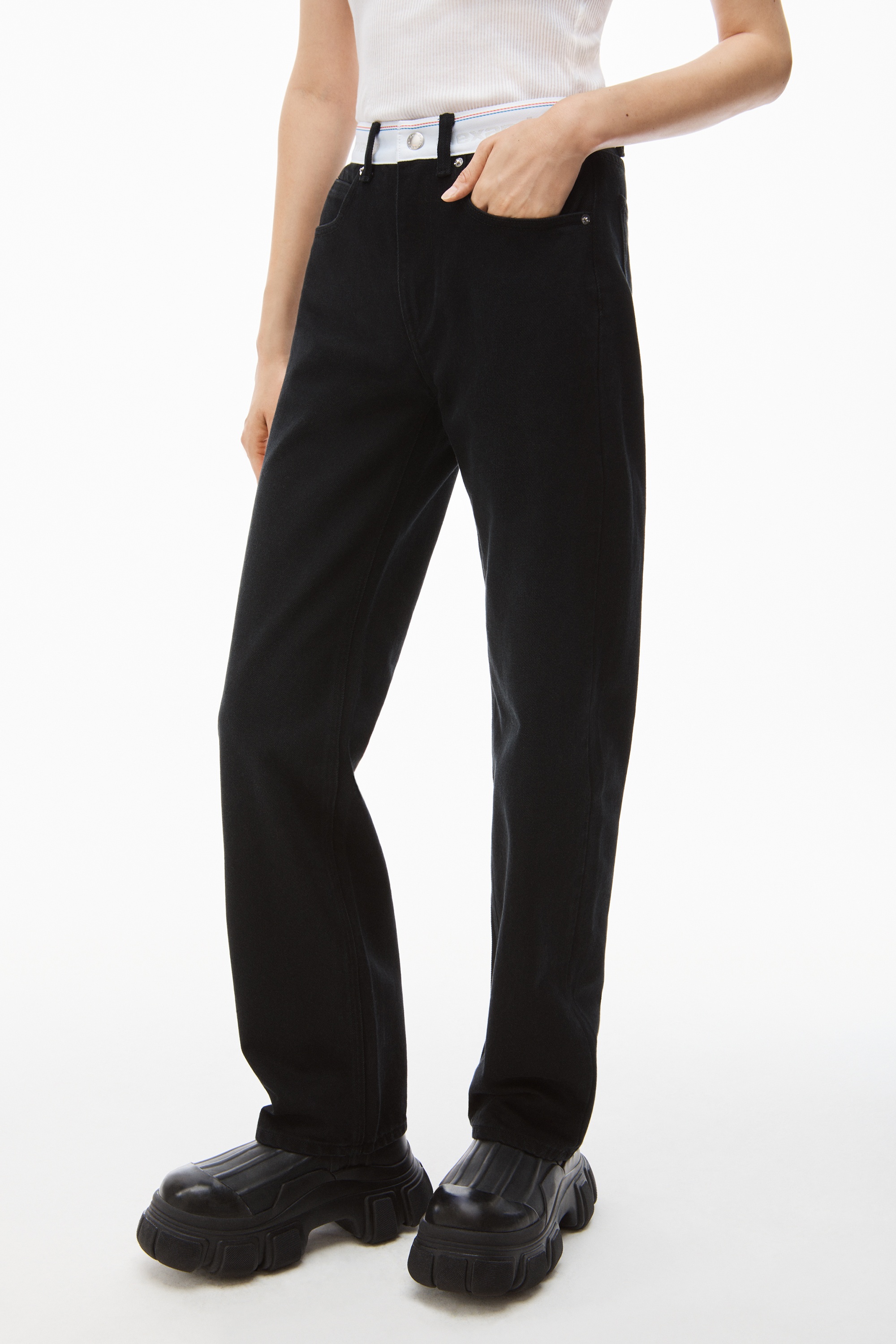 LOGO STRAIGHT JEAN IN WASHED BLACK DENIM - 3