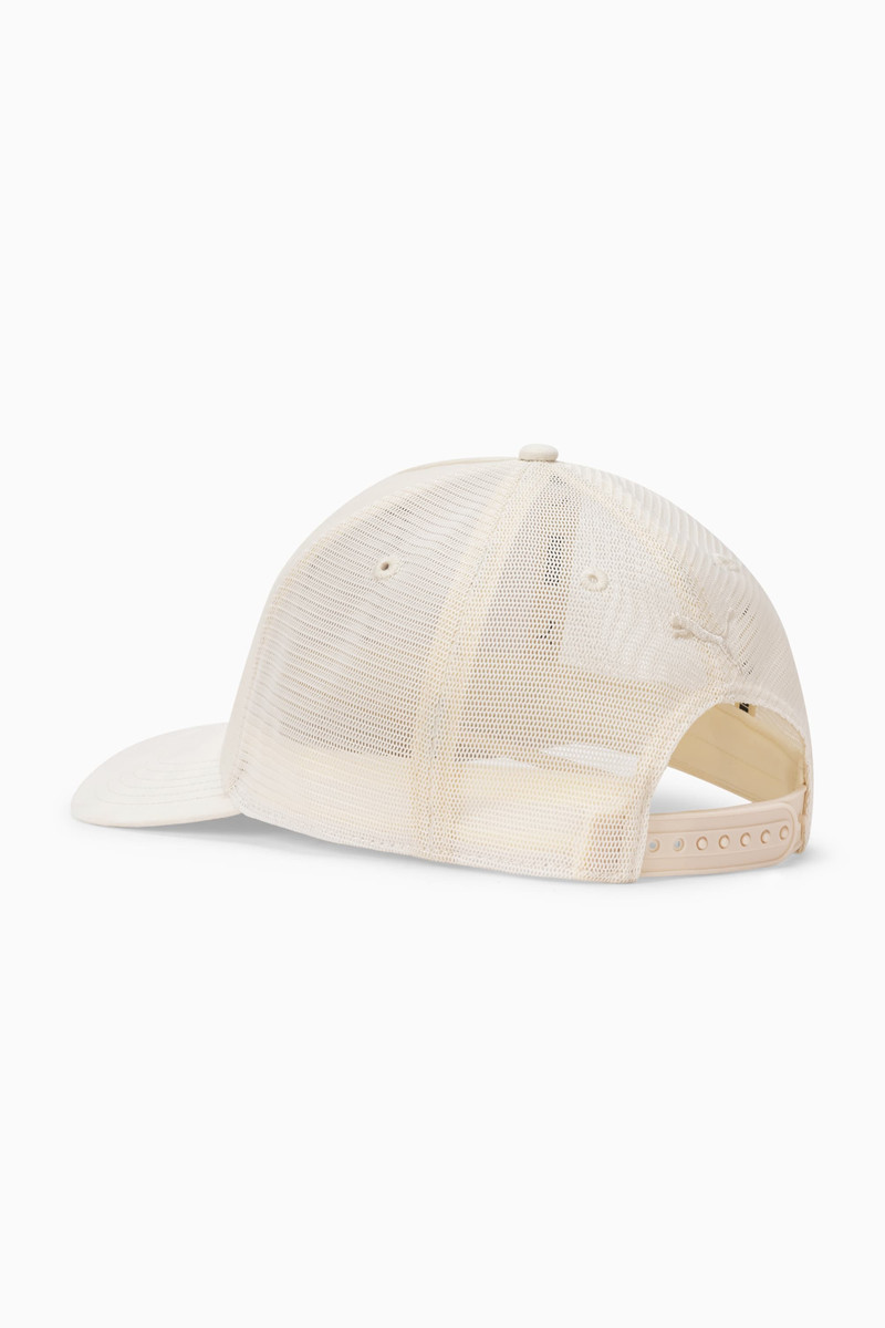 PUMA Sahara Trucker Hat outlook
